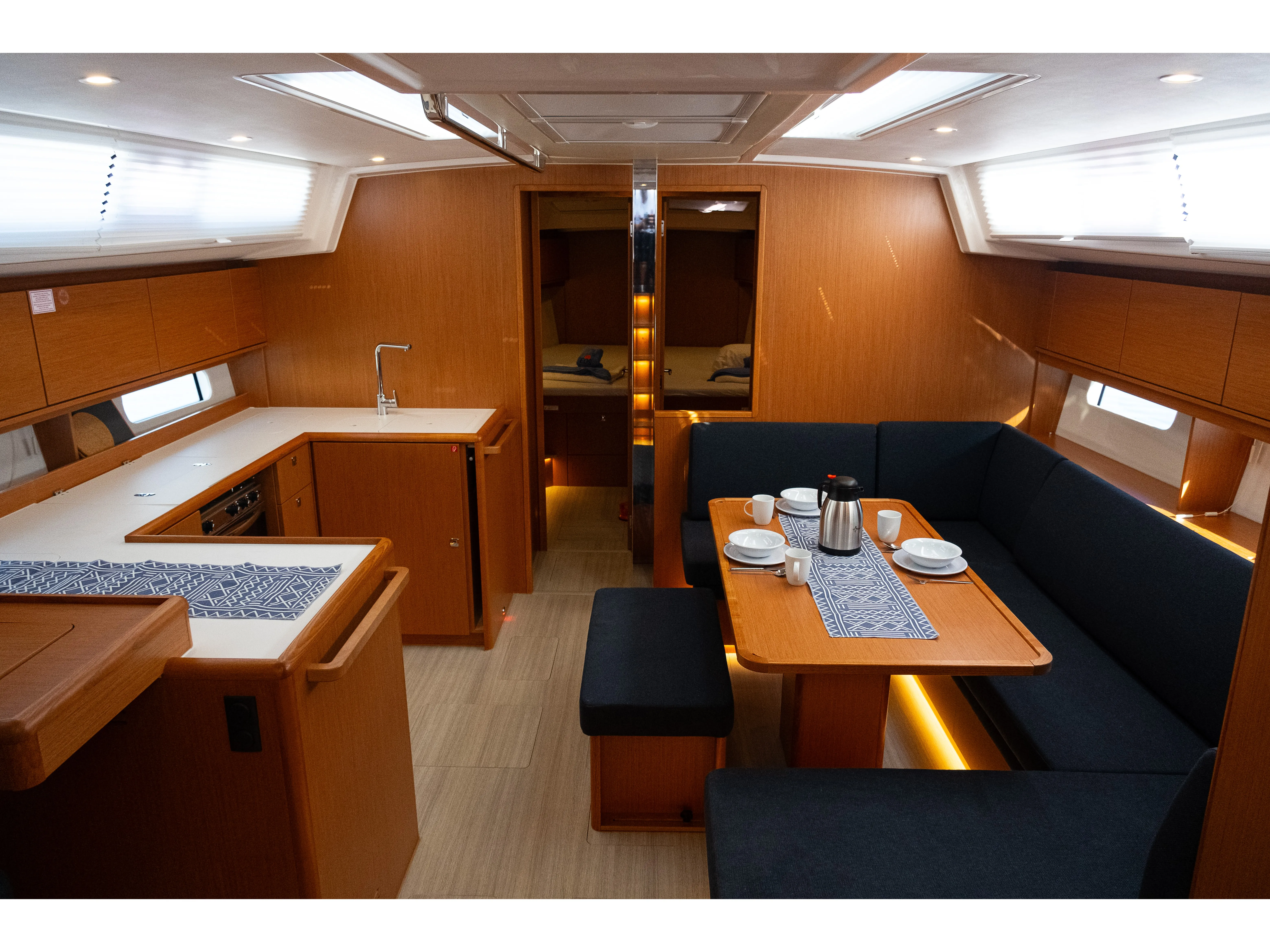 Bavaria C46 Arke — фотография яхты 31