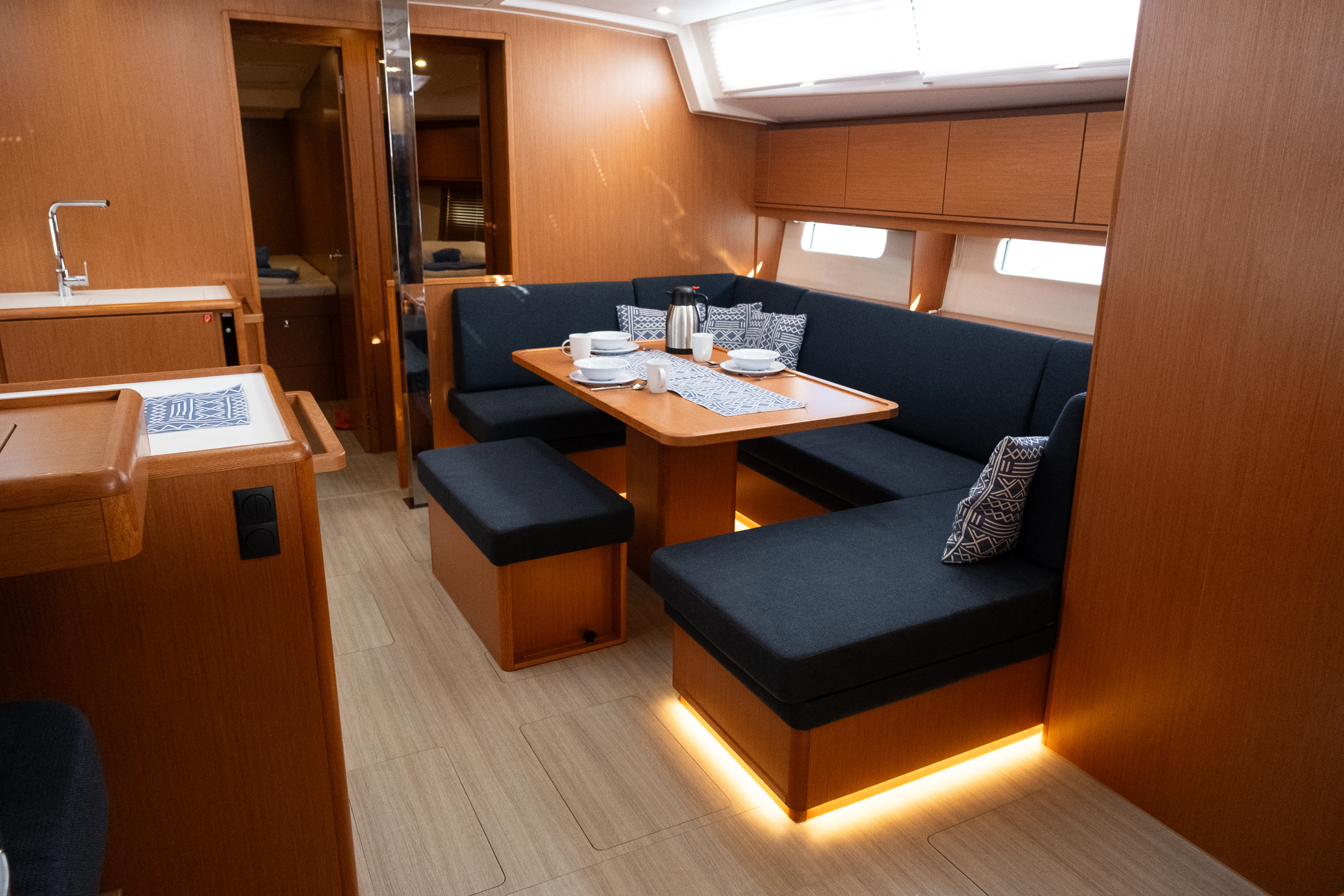 Bavaria C46 Arke — фотография яхты 25