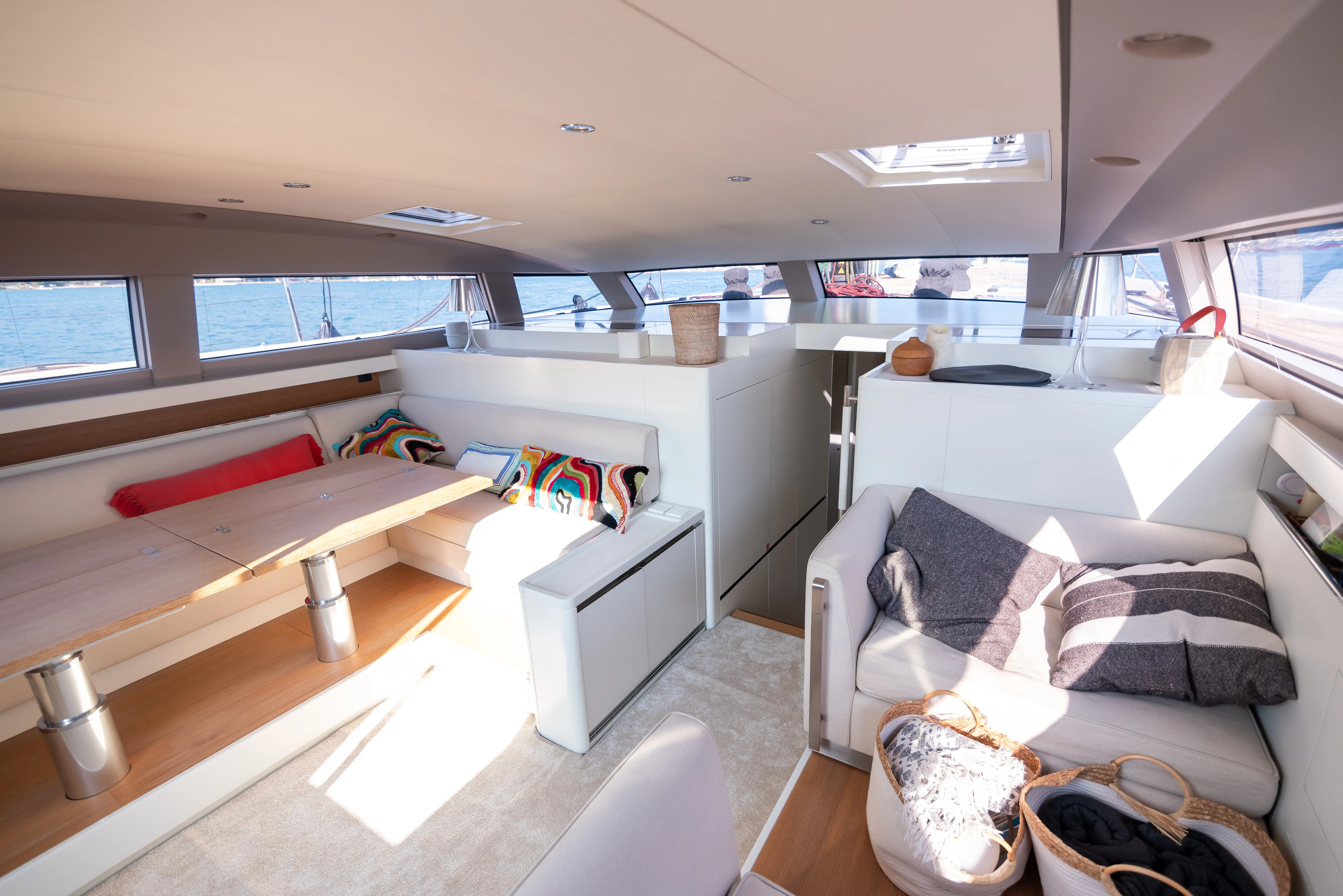 CNB 76 BUBBLES — yacht photo 20