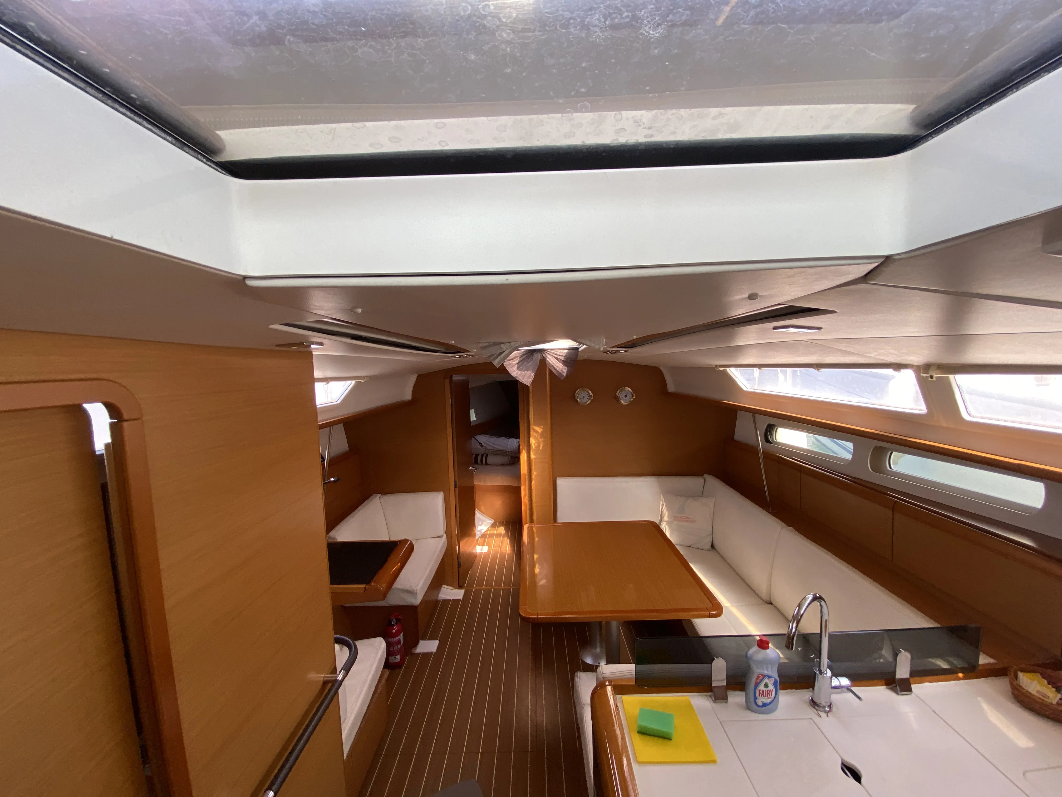 Sun Odyssey 409 Pangea — фотография яхты 13