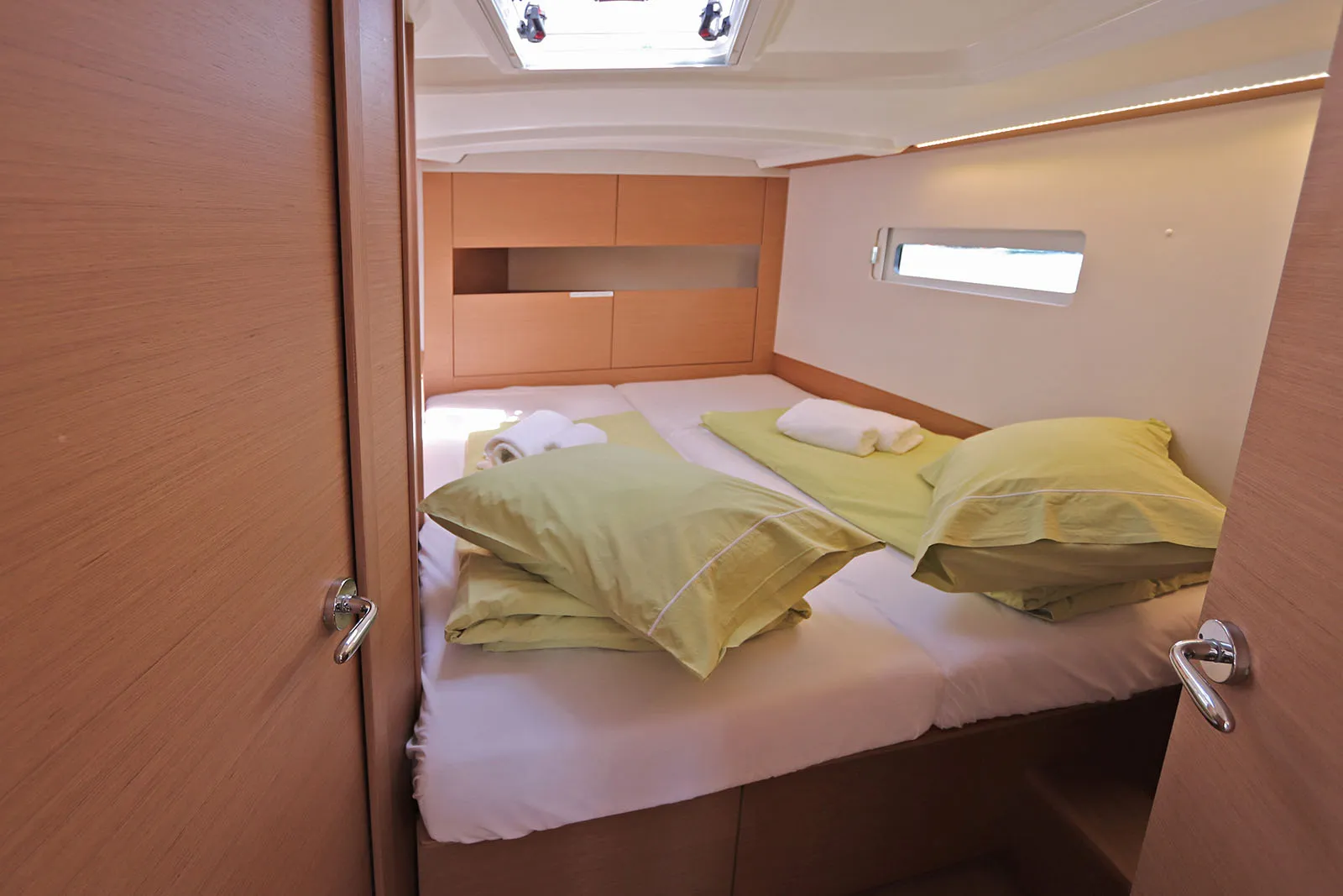 Sun Odyssey 410 Paris — фотография яхты 9