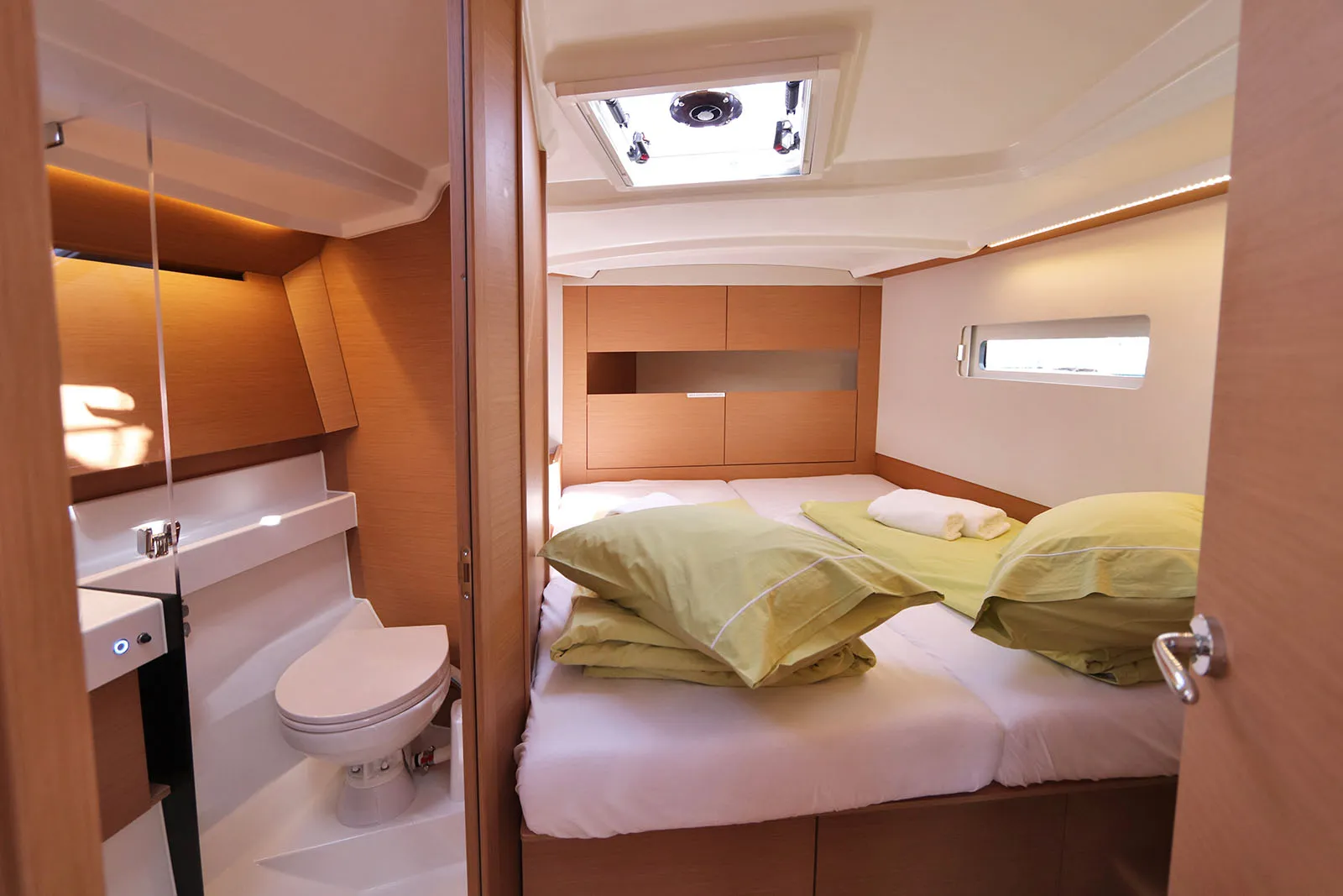 Sun Odyssey 410 Paris — фотография яхты 10