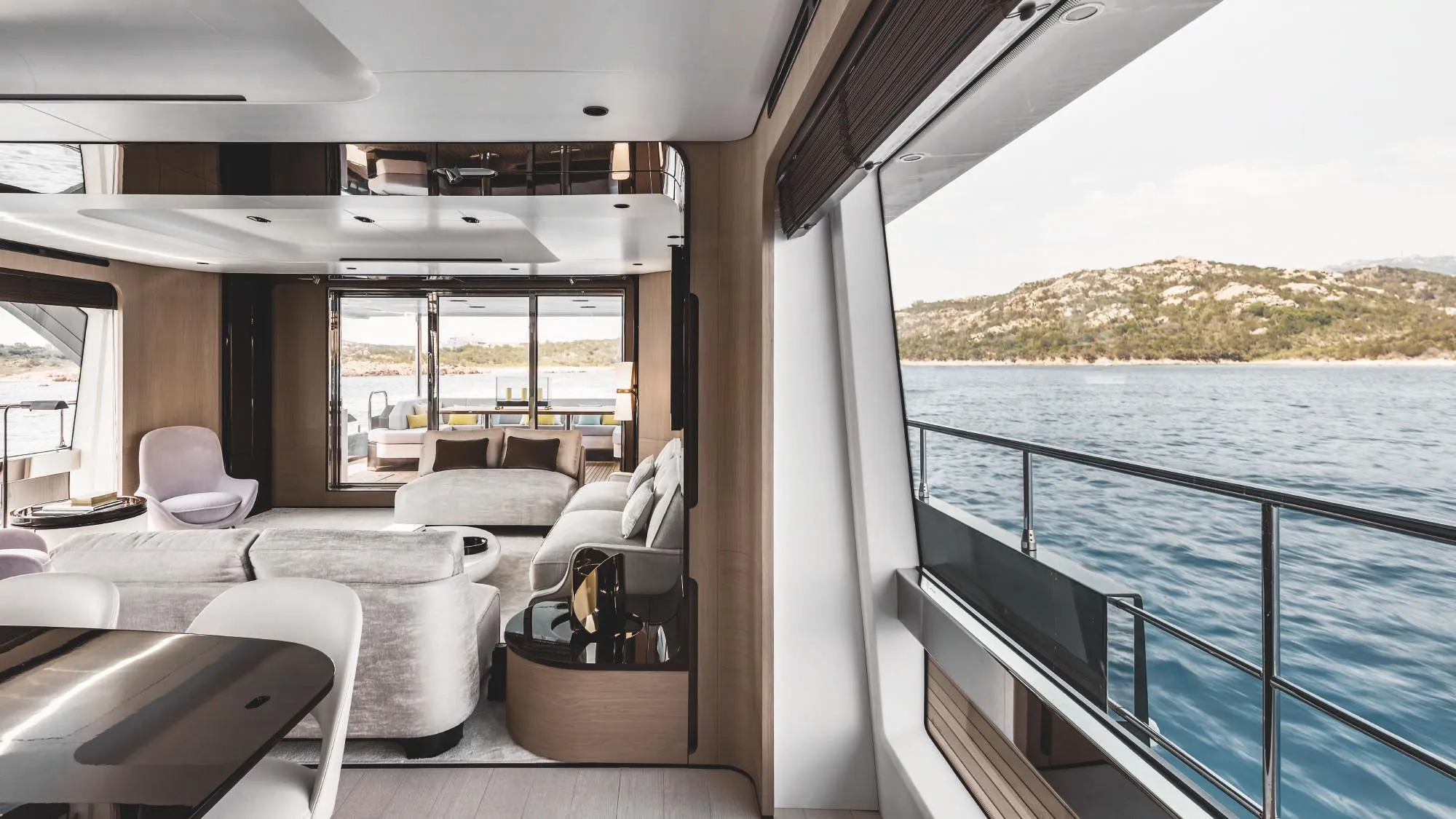 Azimut Grande 27 ALUMINIA TOO — yacht photo 7