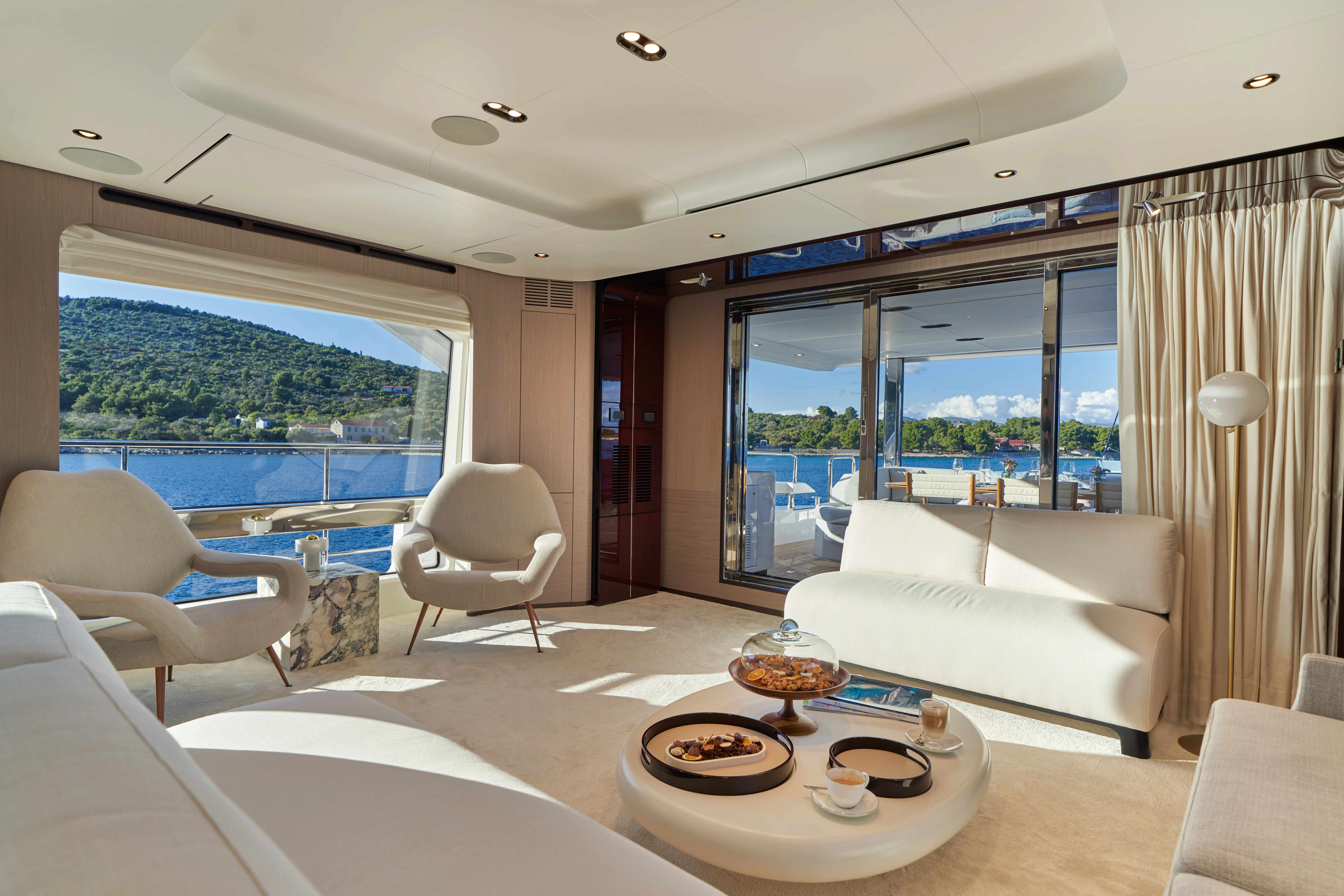 Azimut Grande 27 ALUMINIA TOO — yacht photo 23