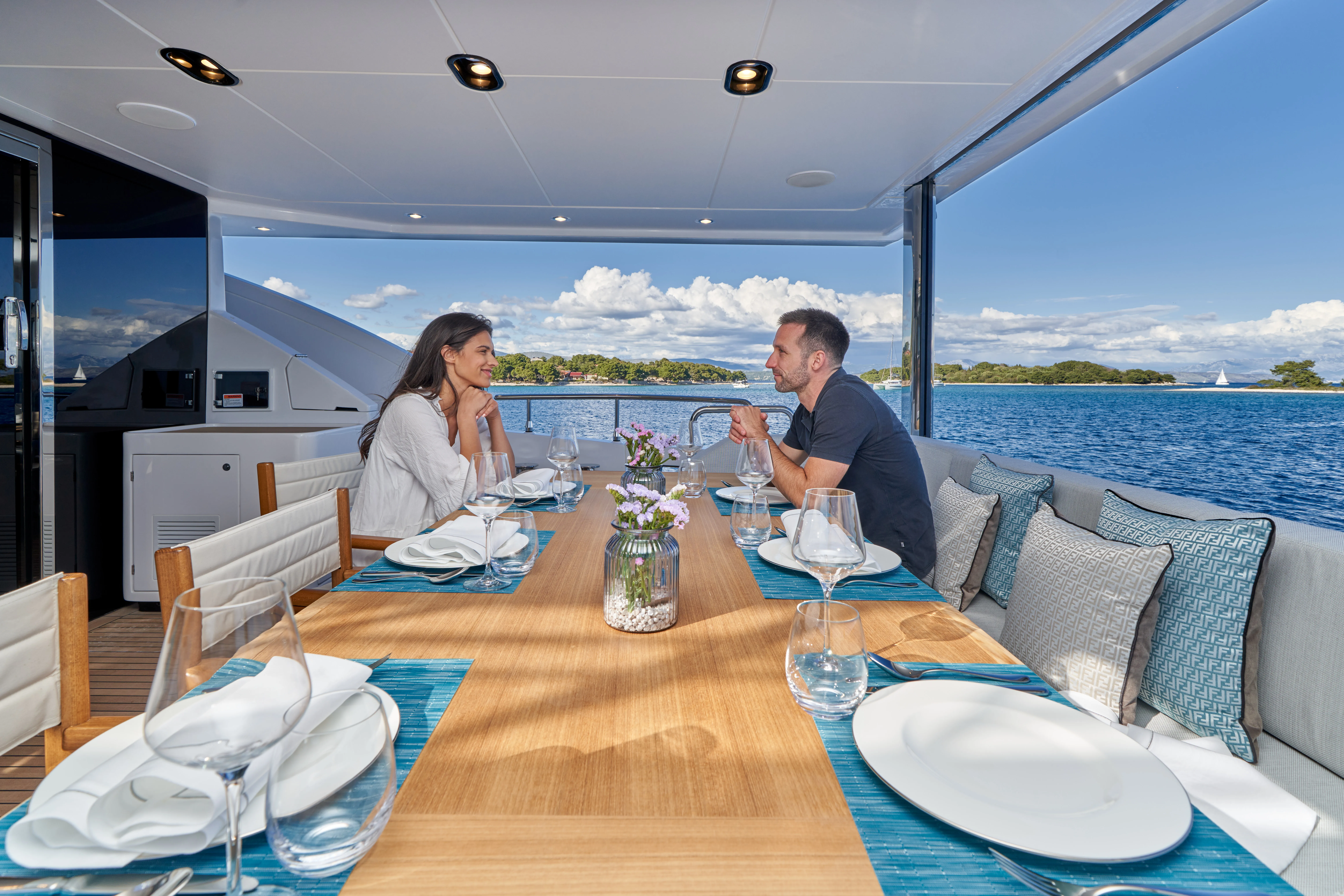 Azimut Grande 27 ALUMINIA TOO — yacht photo 5