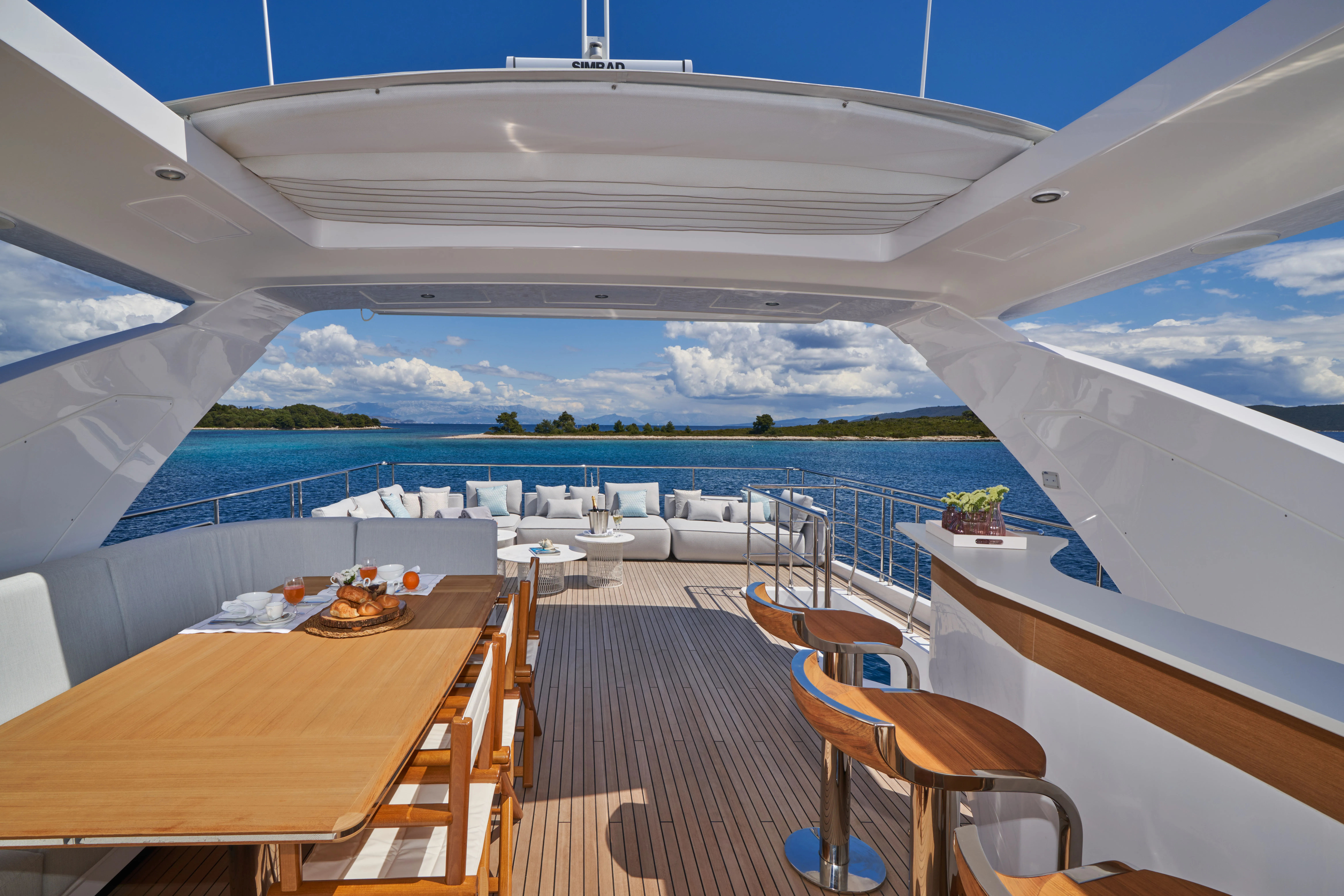 Azimut Grande 27 ALUMINIA TOO — yacht photo 37