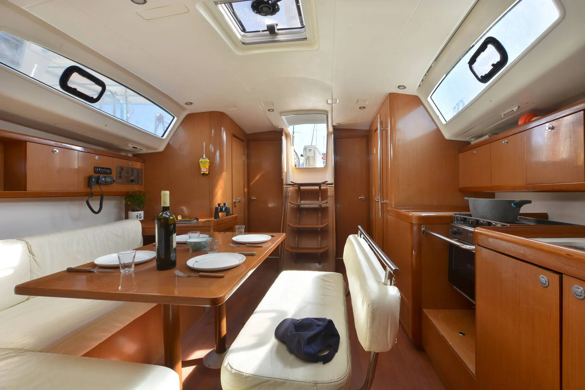 Oceanis 43 — foto dello yacht n. 3