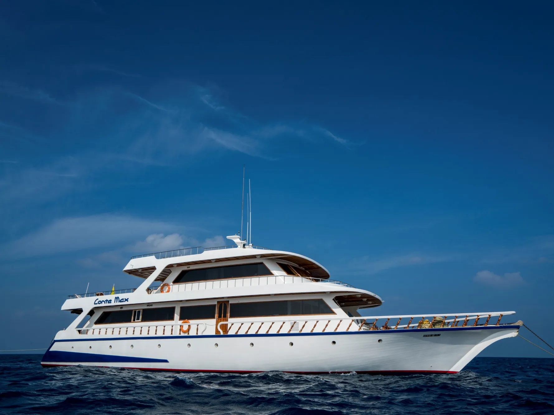 Motoryacht CAB4 — fotografia jachty 1