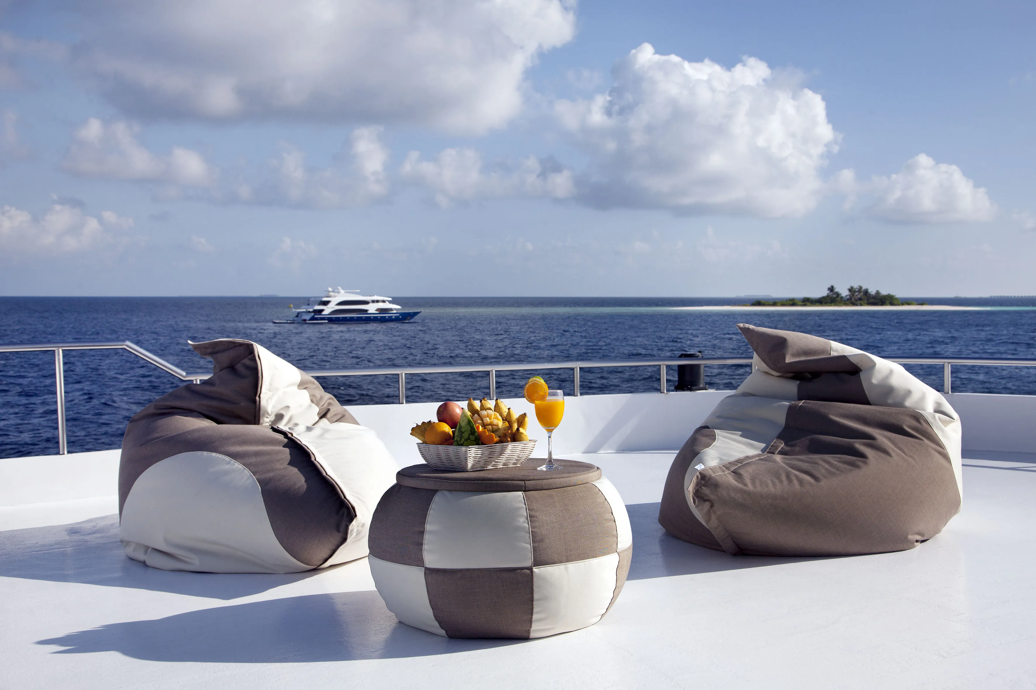 Motoryacht CAB4 — fotografia jachty 9