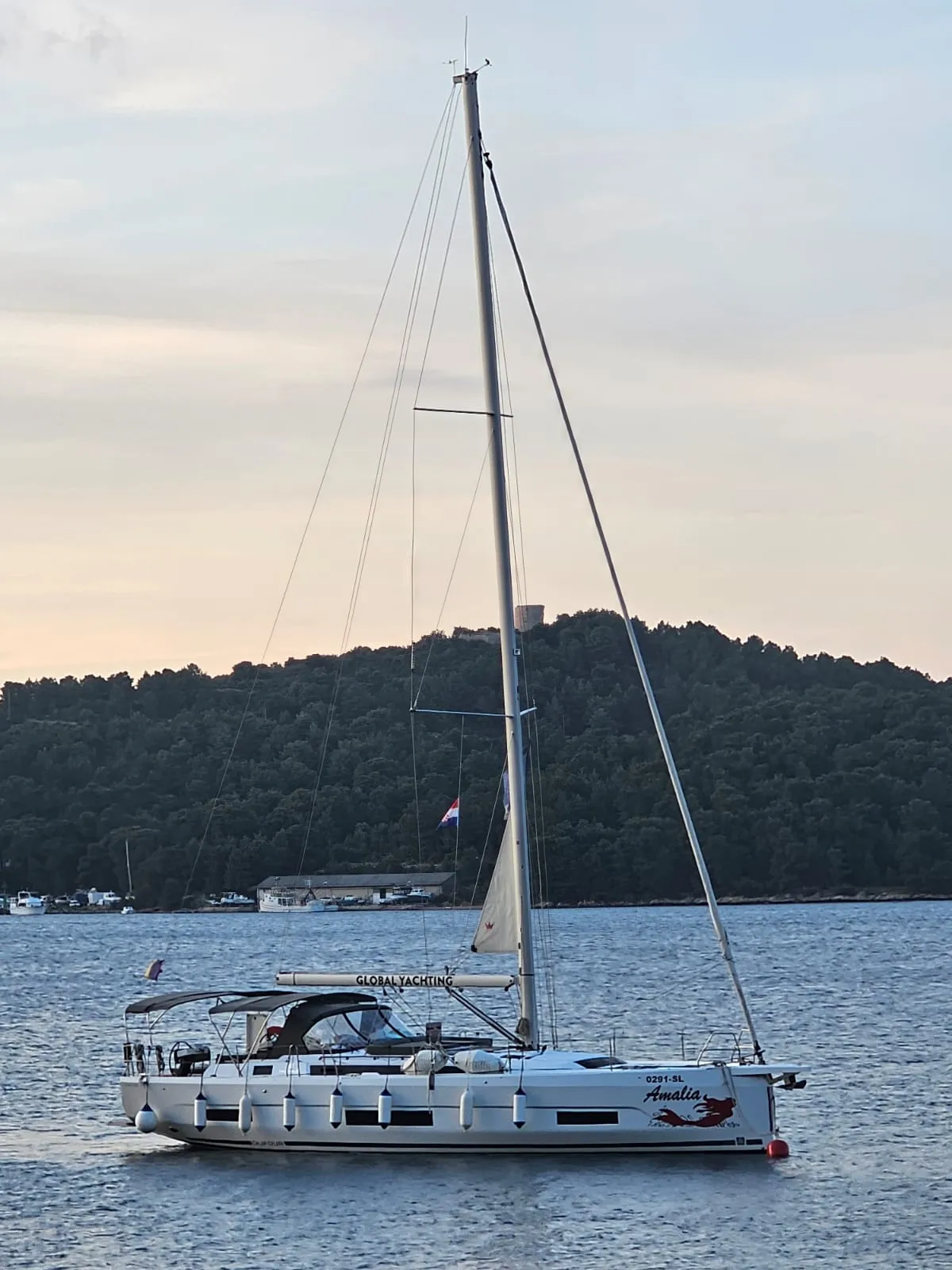 Dufour 470 Amalia — yacht photo 19