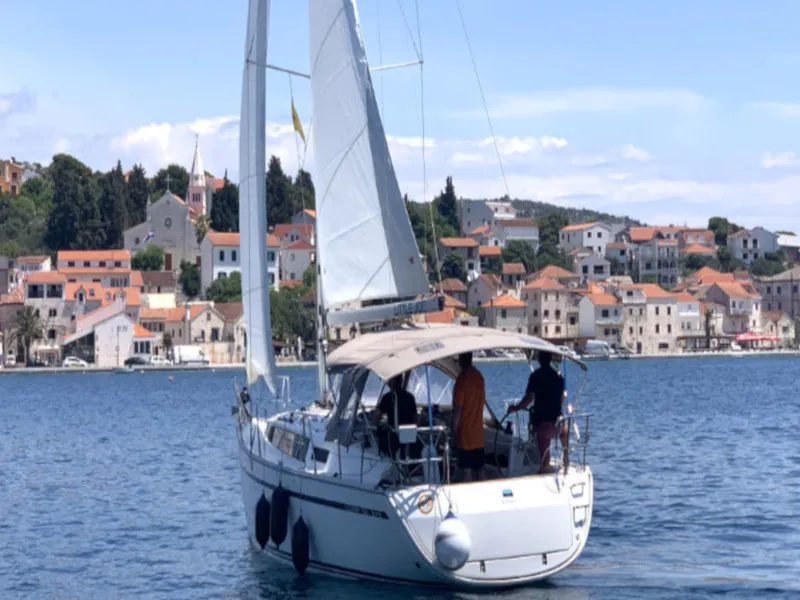 Bavaria Cruiser 34 Little Joe — fotografia jachty 11