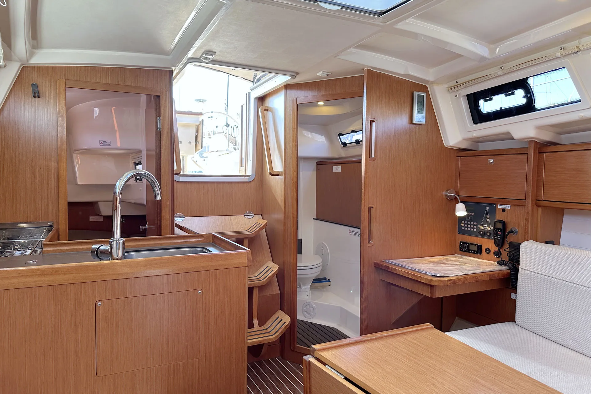 Bavaria Cruiser 34 Little Joe — fotografia jachty 20