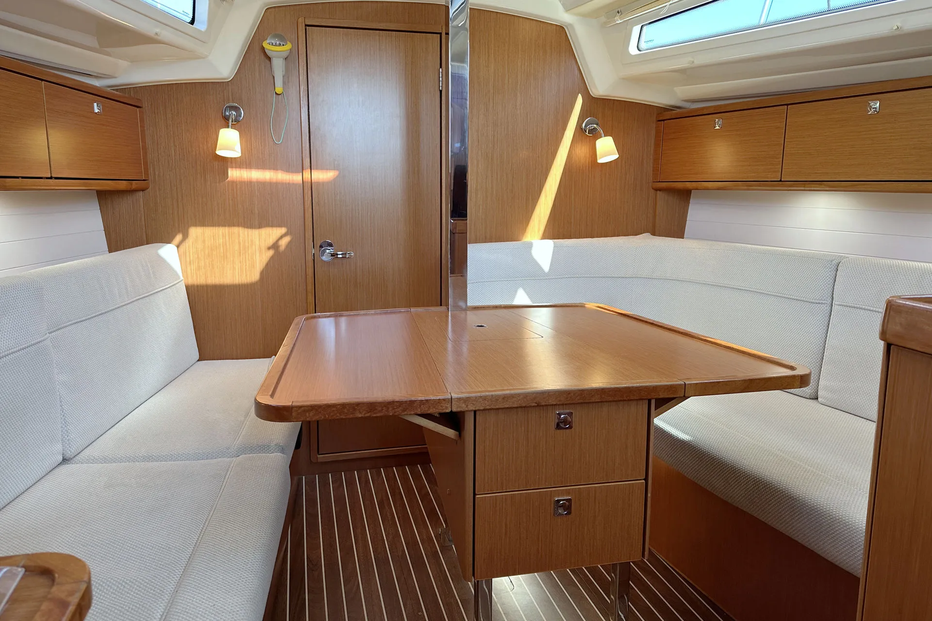 Bavaria Cruiser 34 Little Joe — fotografia jachty 4