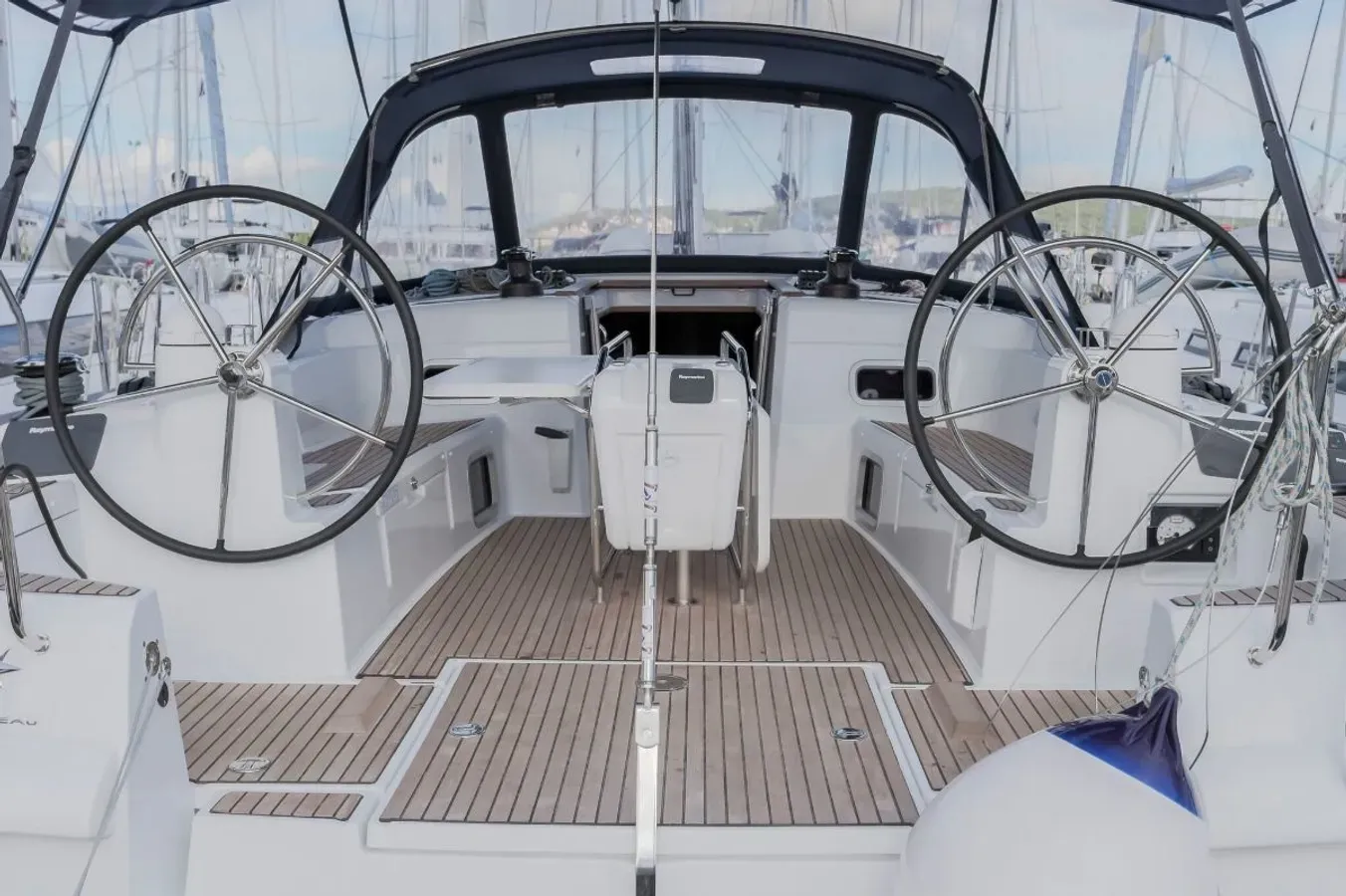 Sun Odyssey 519 Elise of Sweden — yacht photo 7