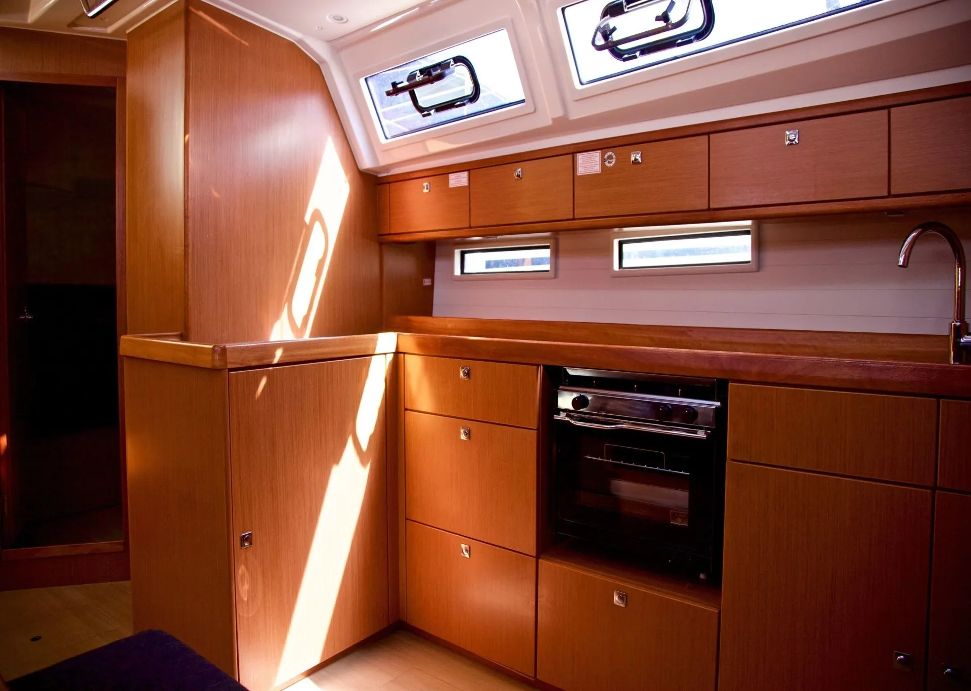 Bavaria Cruiser 46 Existes — yacht photo 2