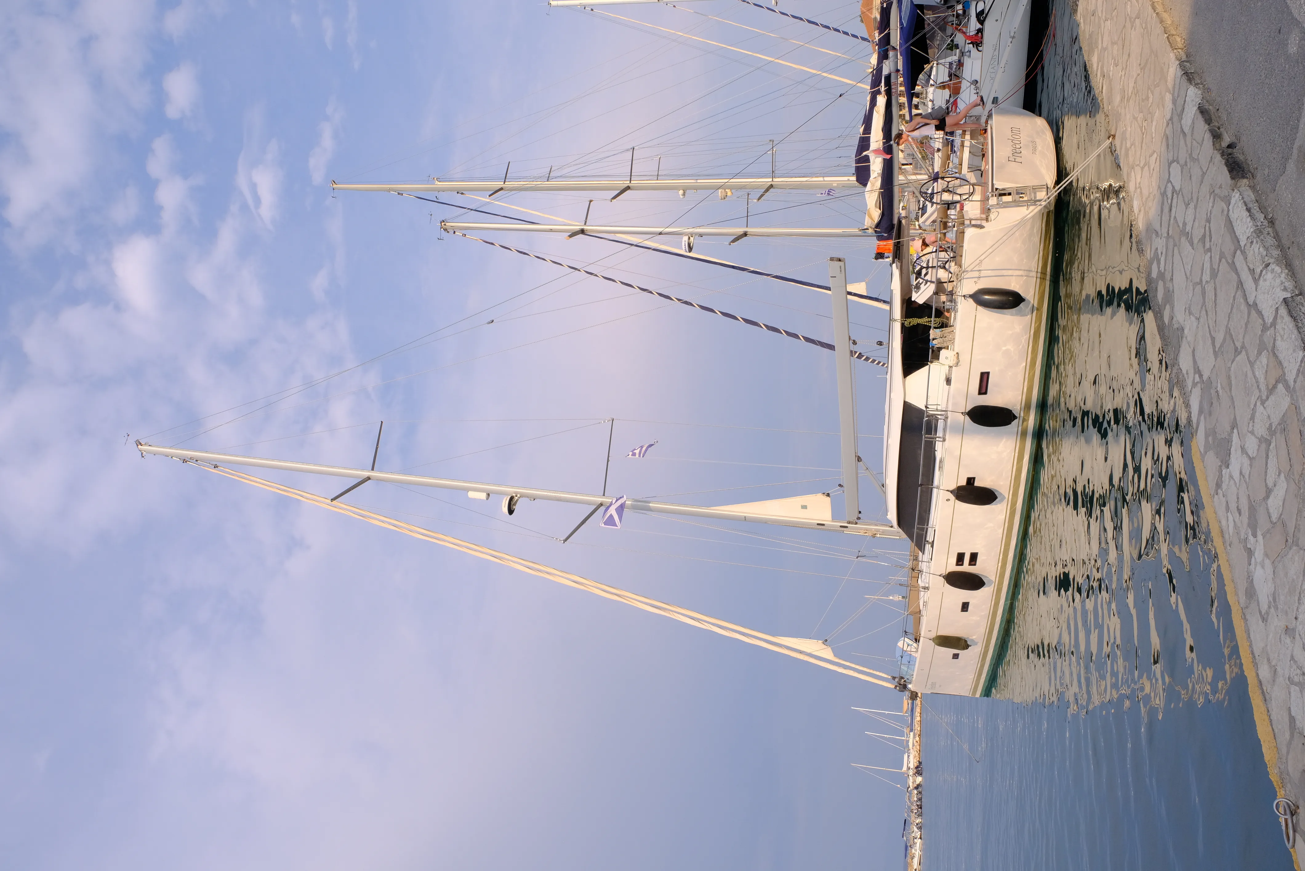 Moody 54 Freedom — yacht photo 24
