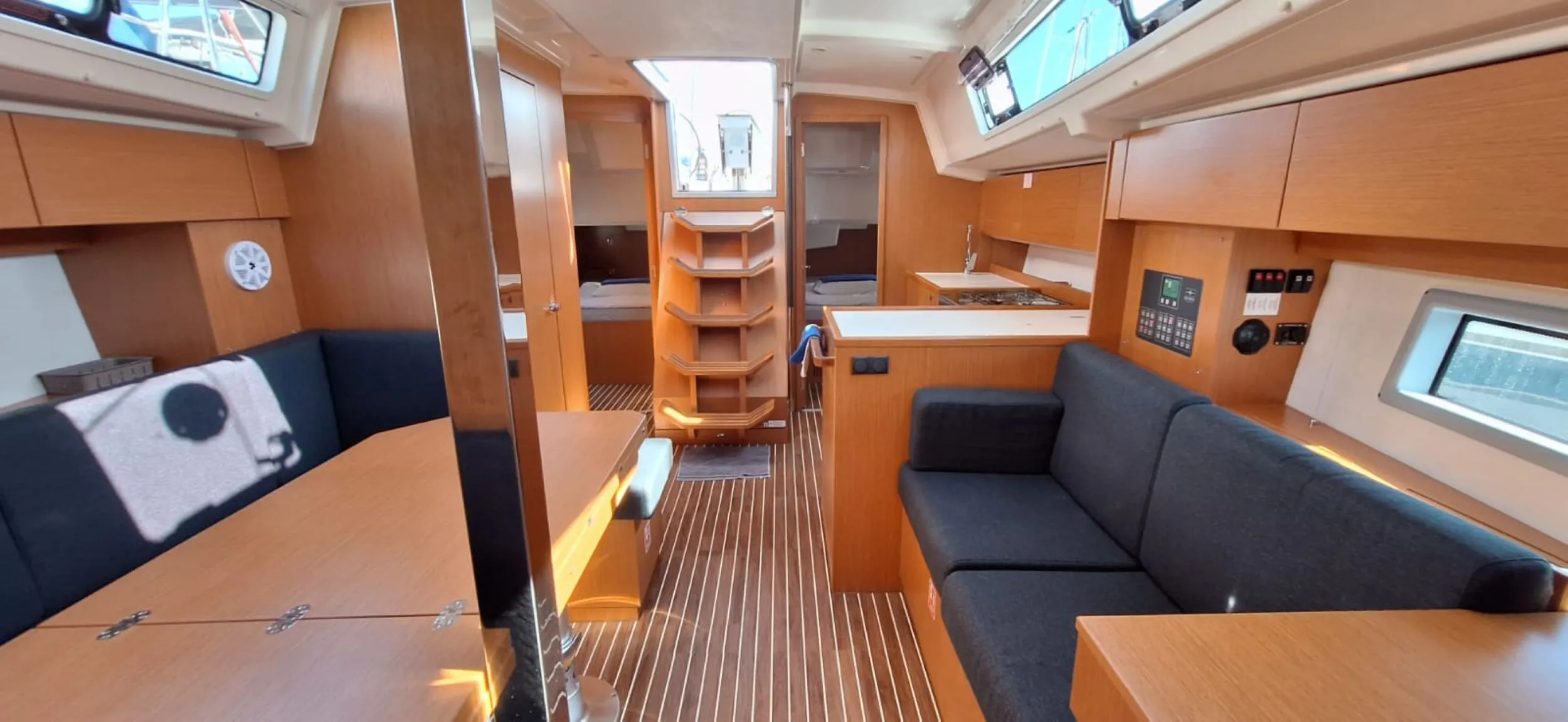 Bavaria C38 Papagena — foto dello yacht n. 2