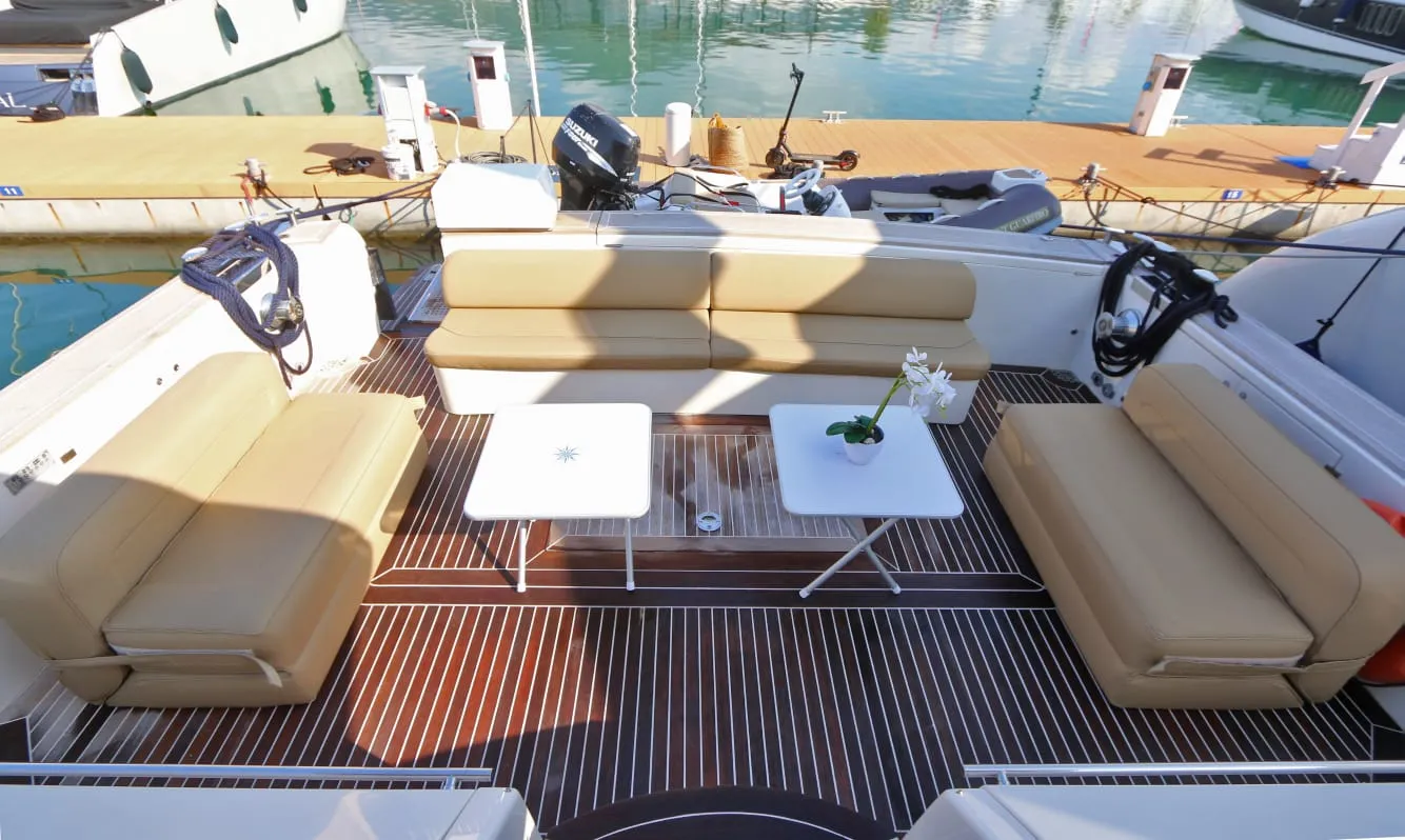 Uniesse 75 HT Guarfiro — yacht photo 5