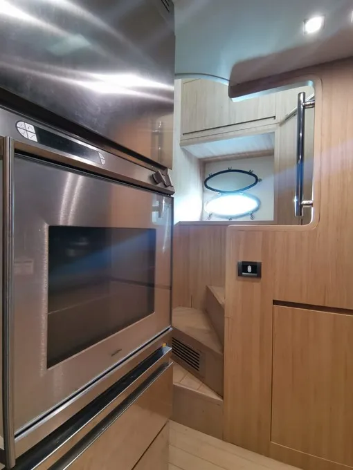 Uniesse 75 HT Guarfiro — yacht photo 6