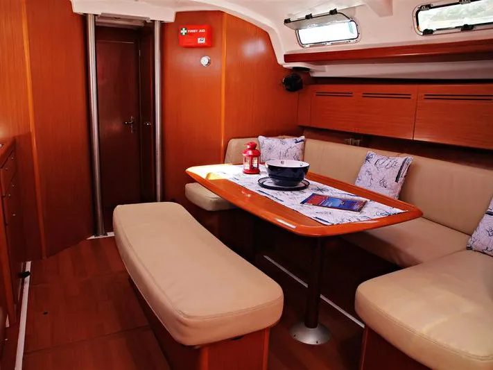Cyclades 43.4 Kalypso — yachtbillede 2