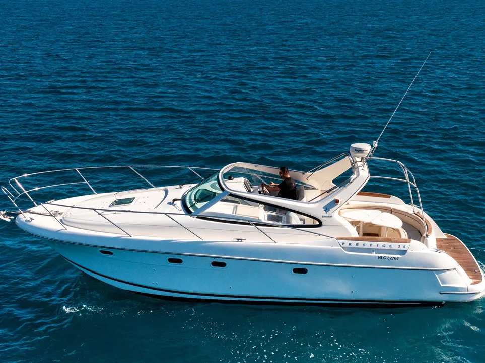 Prestige 34 Lodka 2 — fotografia jachty 1