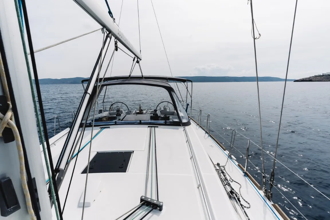 Oceanis 45 Rafaella — jahtikuva 21