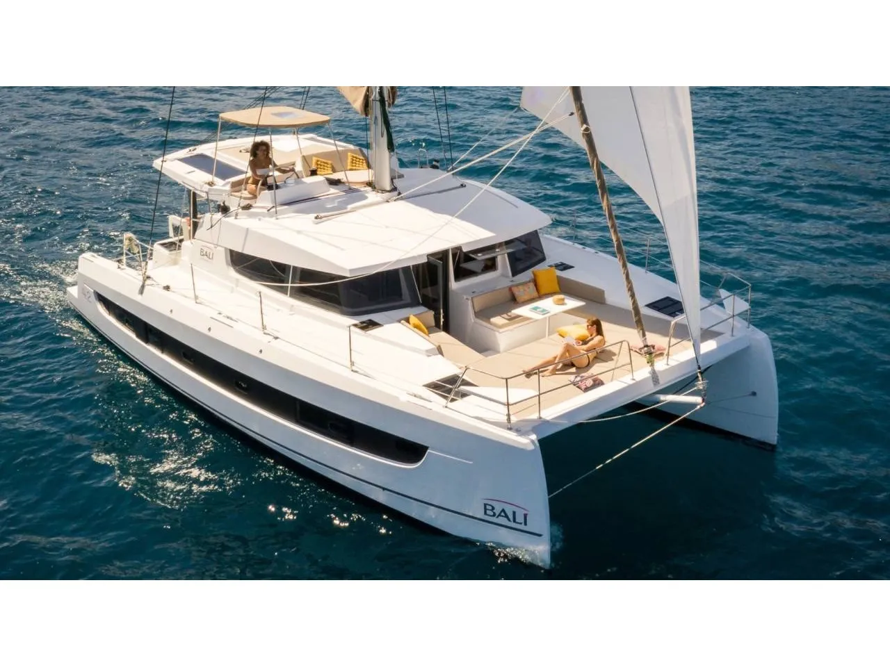 Bali 4.2 Honey Meadows — yacht photo 1