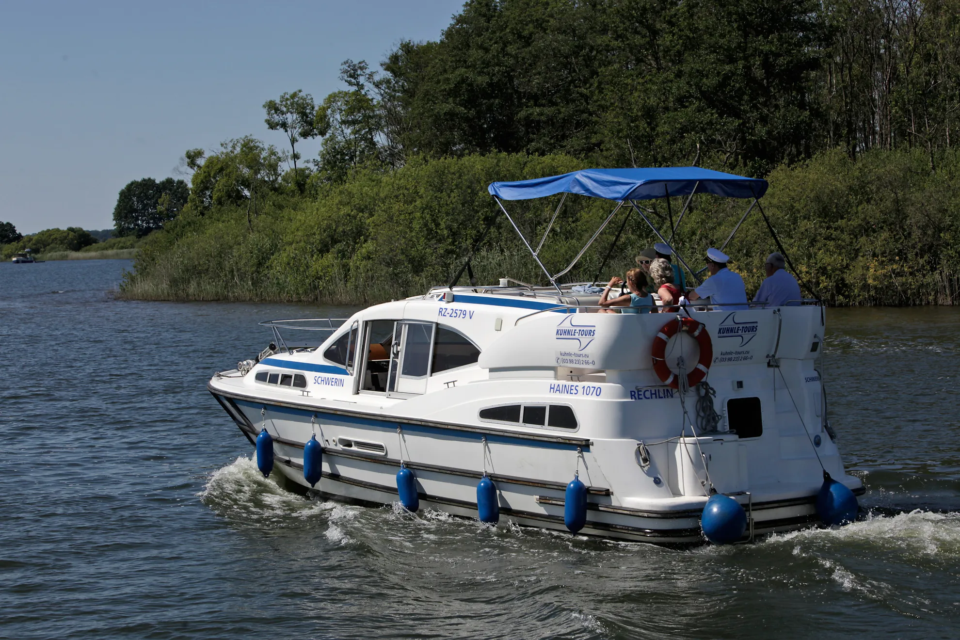 Haines 1070 — снимка на яхтата 22
