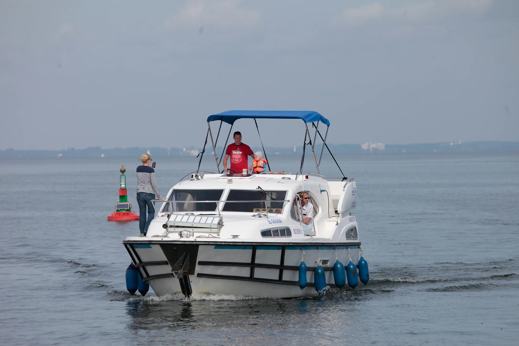 Haines 1070 — снимка на яхтата 5