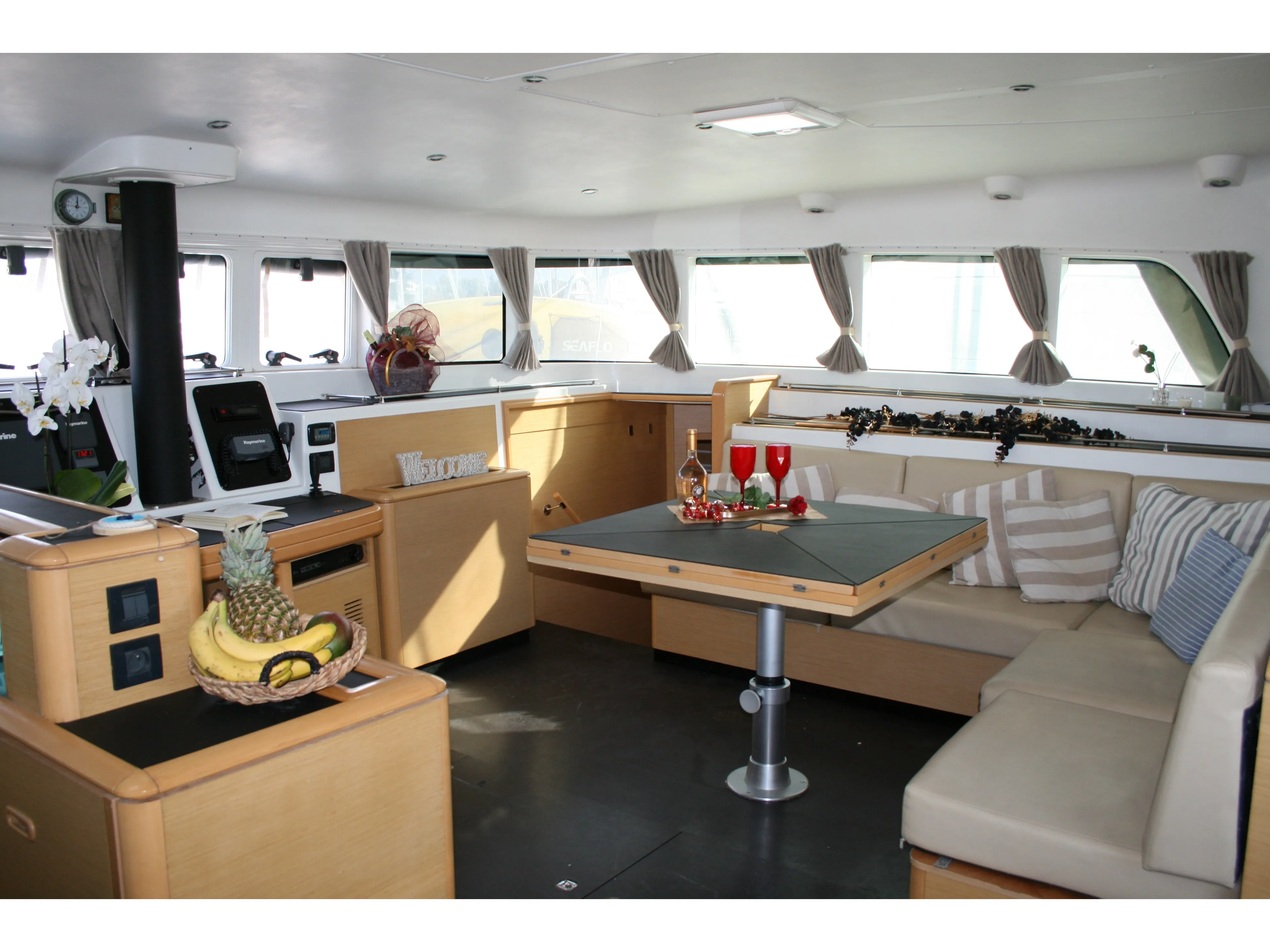 Lagoon 500 Mystique I — fotografia jachty 2