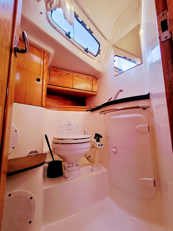 Bavaria 50 Prominea — yacht photo 4