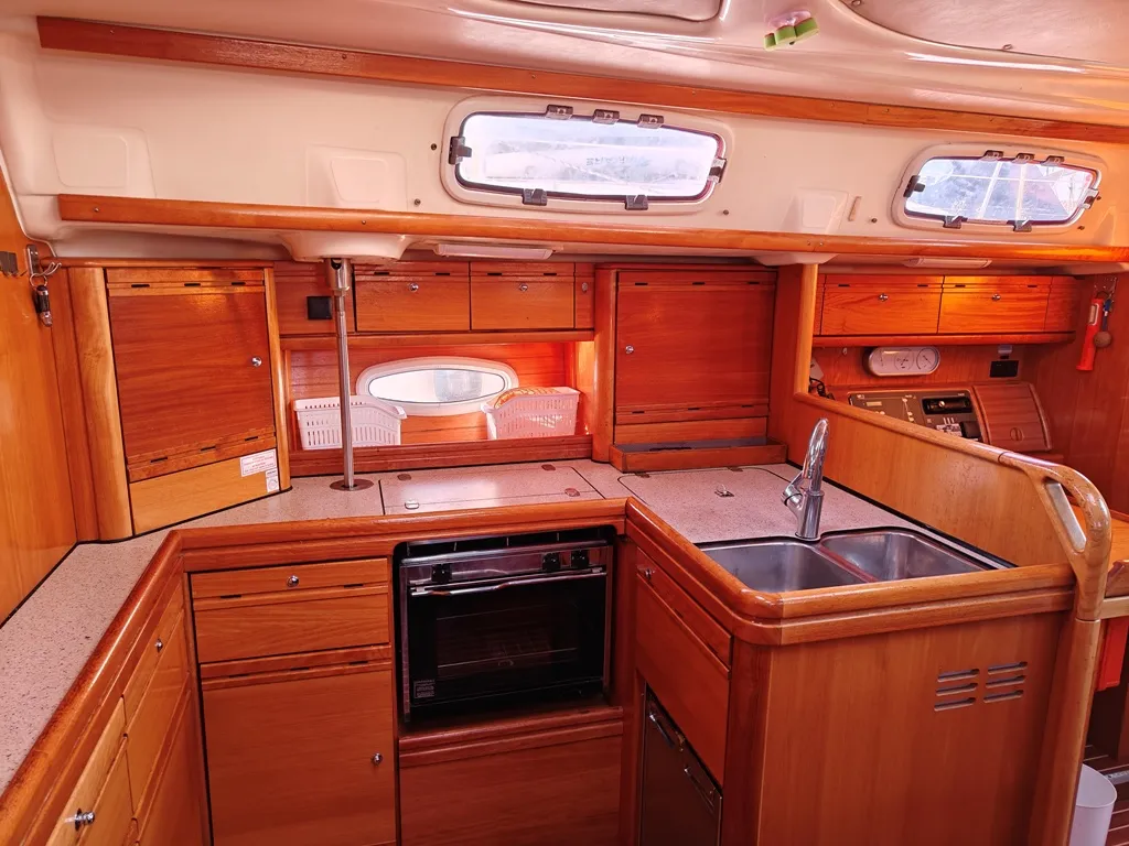 Bavaria 50 Prominea — yacht photo 5