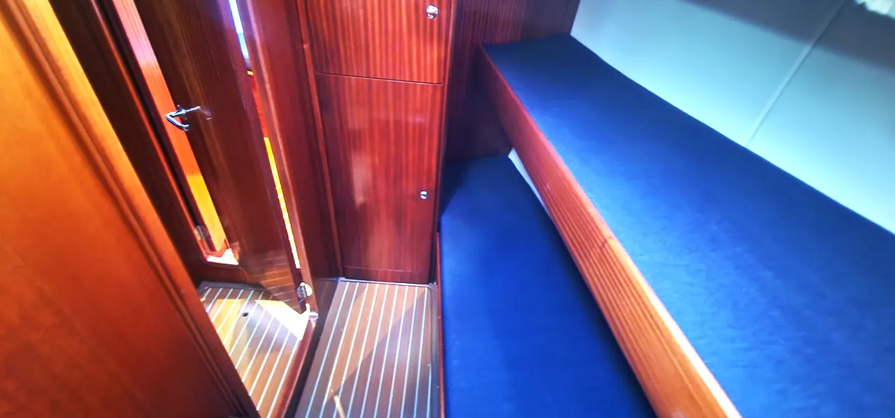 Bavaria 44 Gin — yacht photo 17