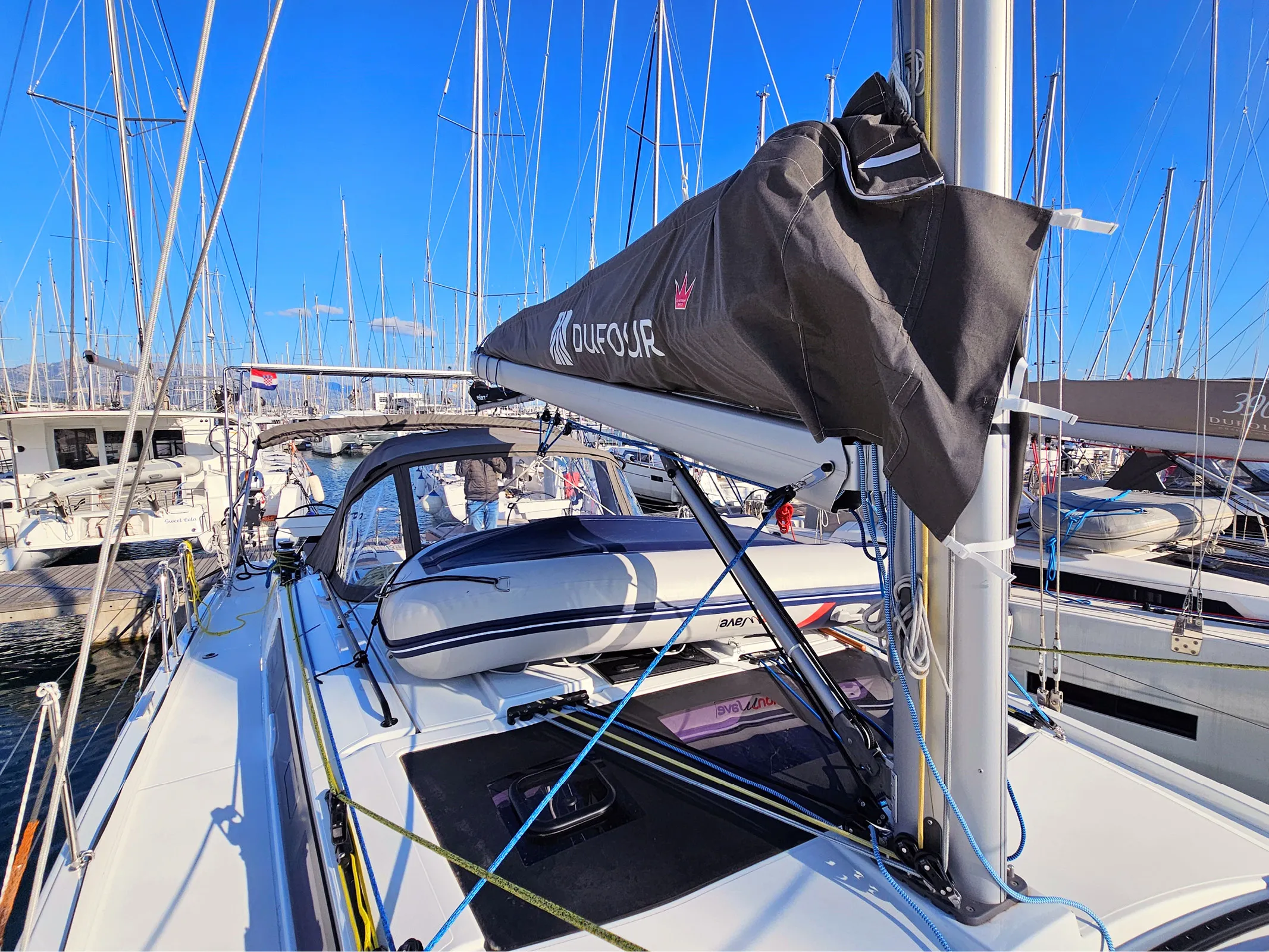 Dufour 44 Virtuoso — фотография яхты 110