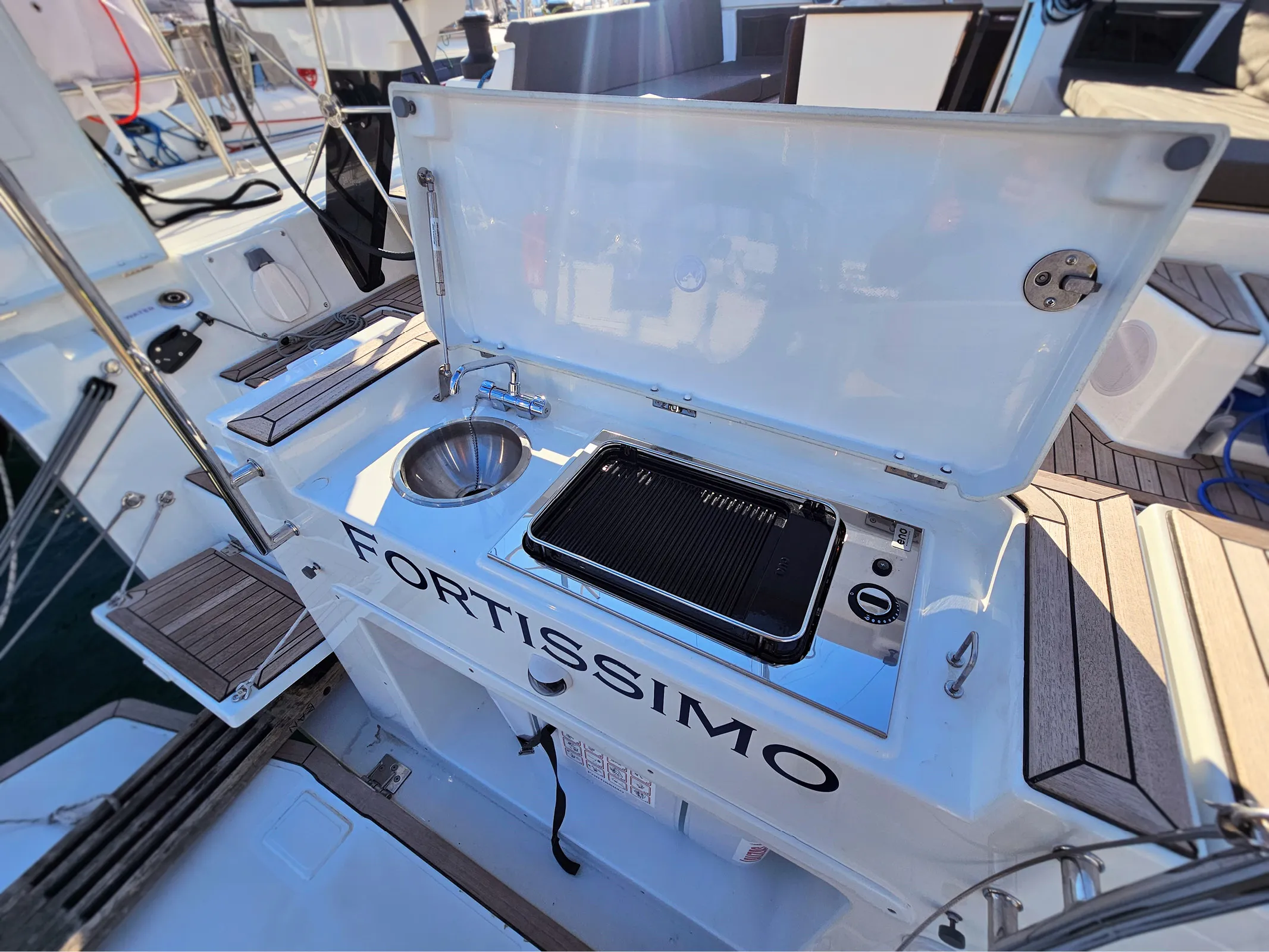 Dufour 44 Fortissimo — фотография яхты 8