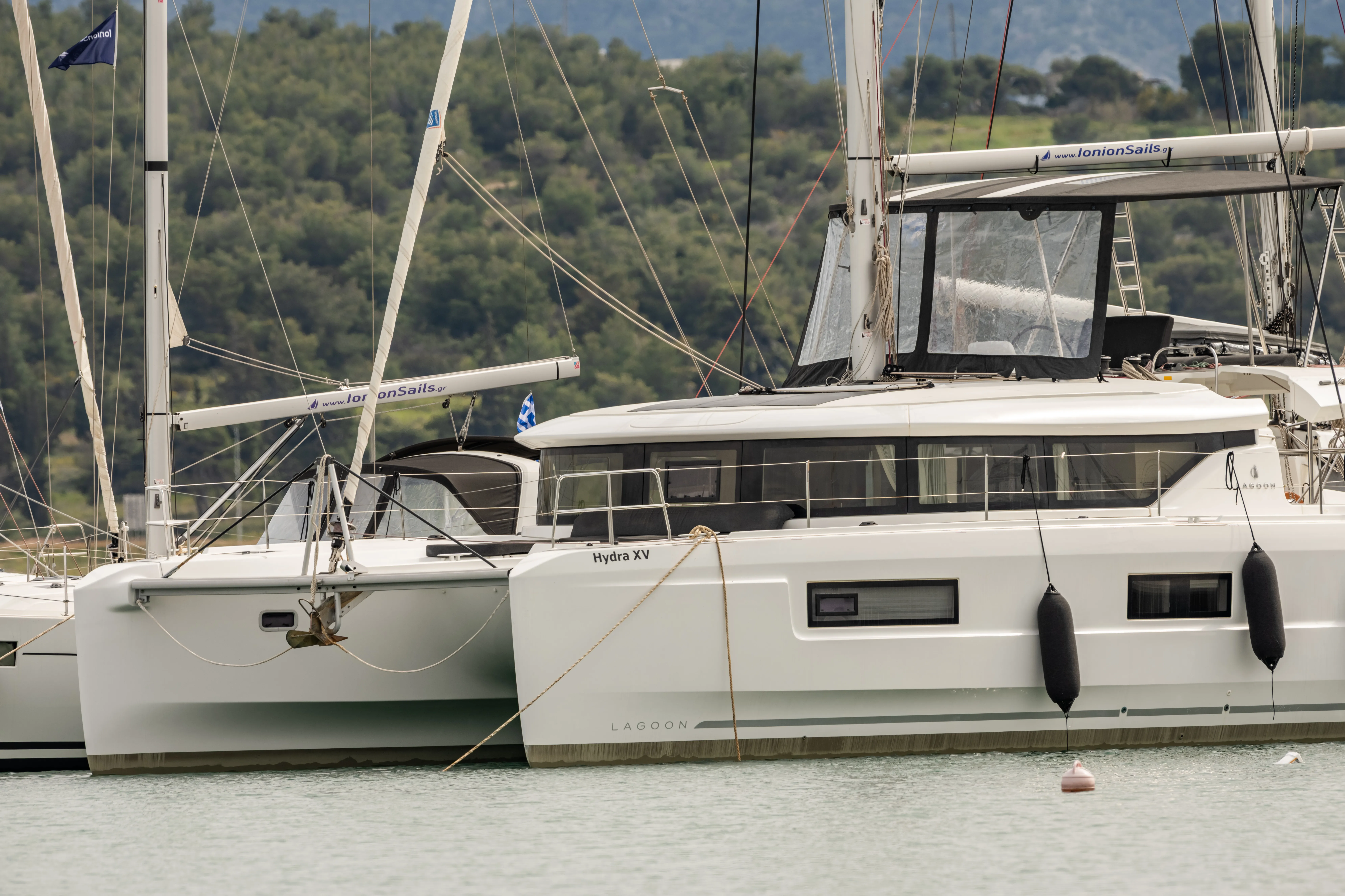 Lagoon 46 Hydra XV — fotografia jachty 2