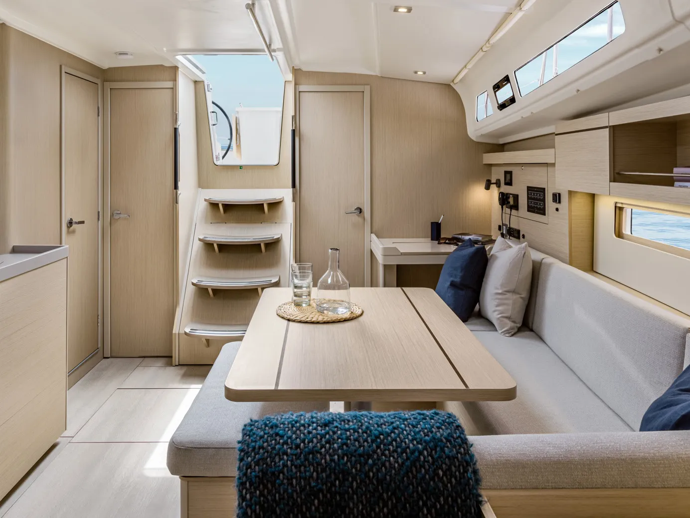 Oceanis 40.1 ANIMA — yacht photo 2