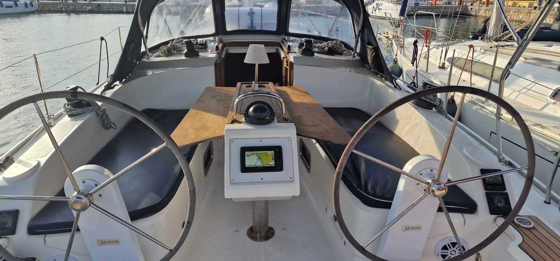 Bavaria 37 Odysseas — foto dello yacht n. 4
