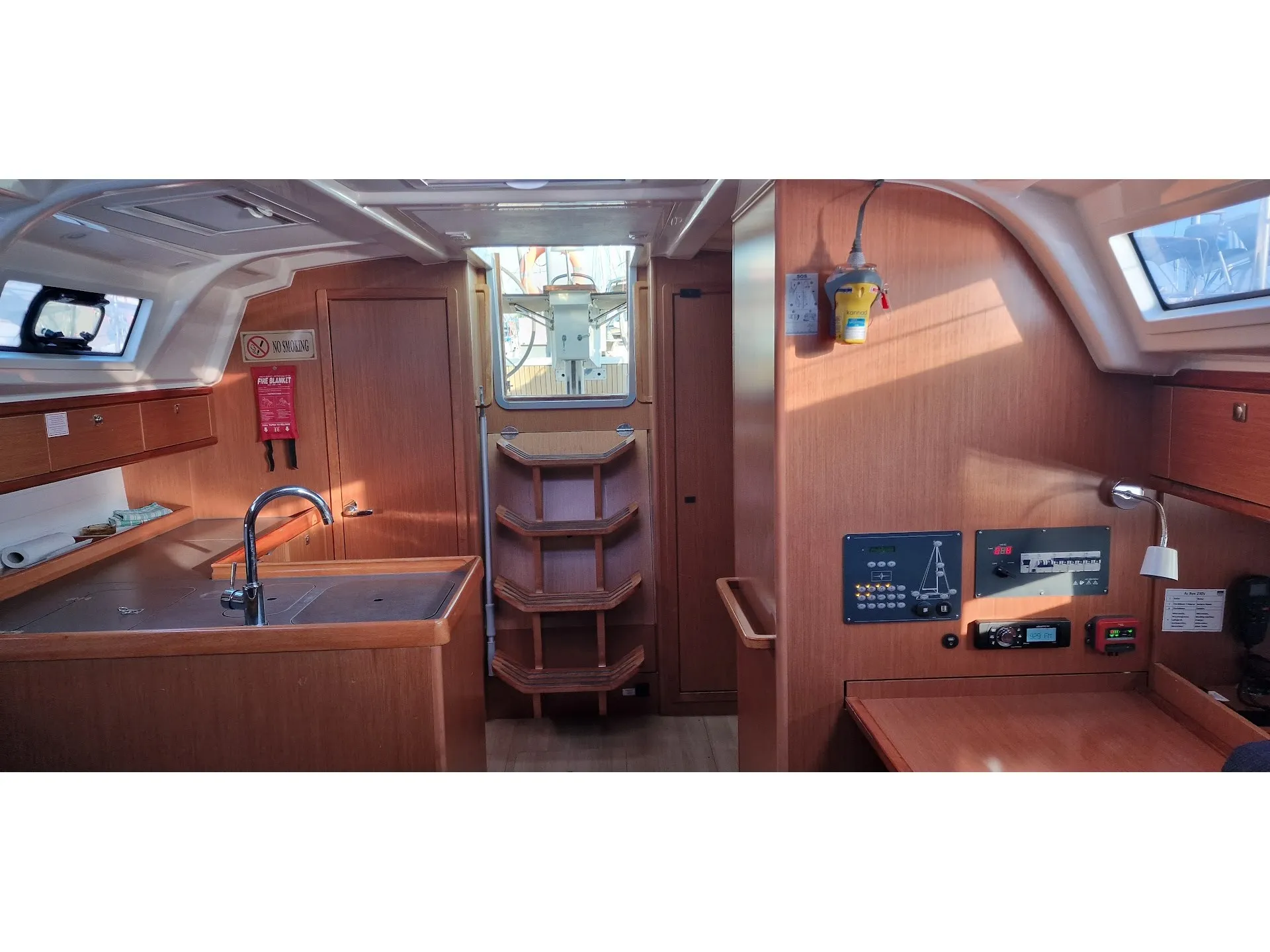 Bavaria 37 Odysseas — foto dello yacht n. 8