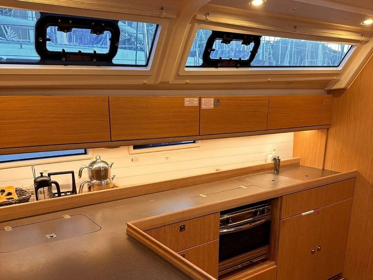 Bavaria Cruiser 46 Okto Sailors — yacht photo 13