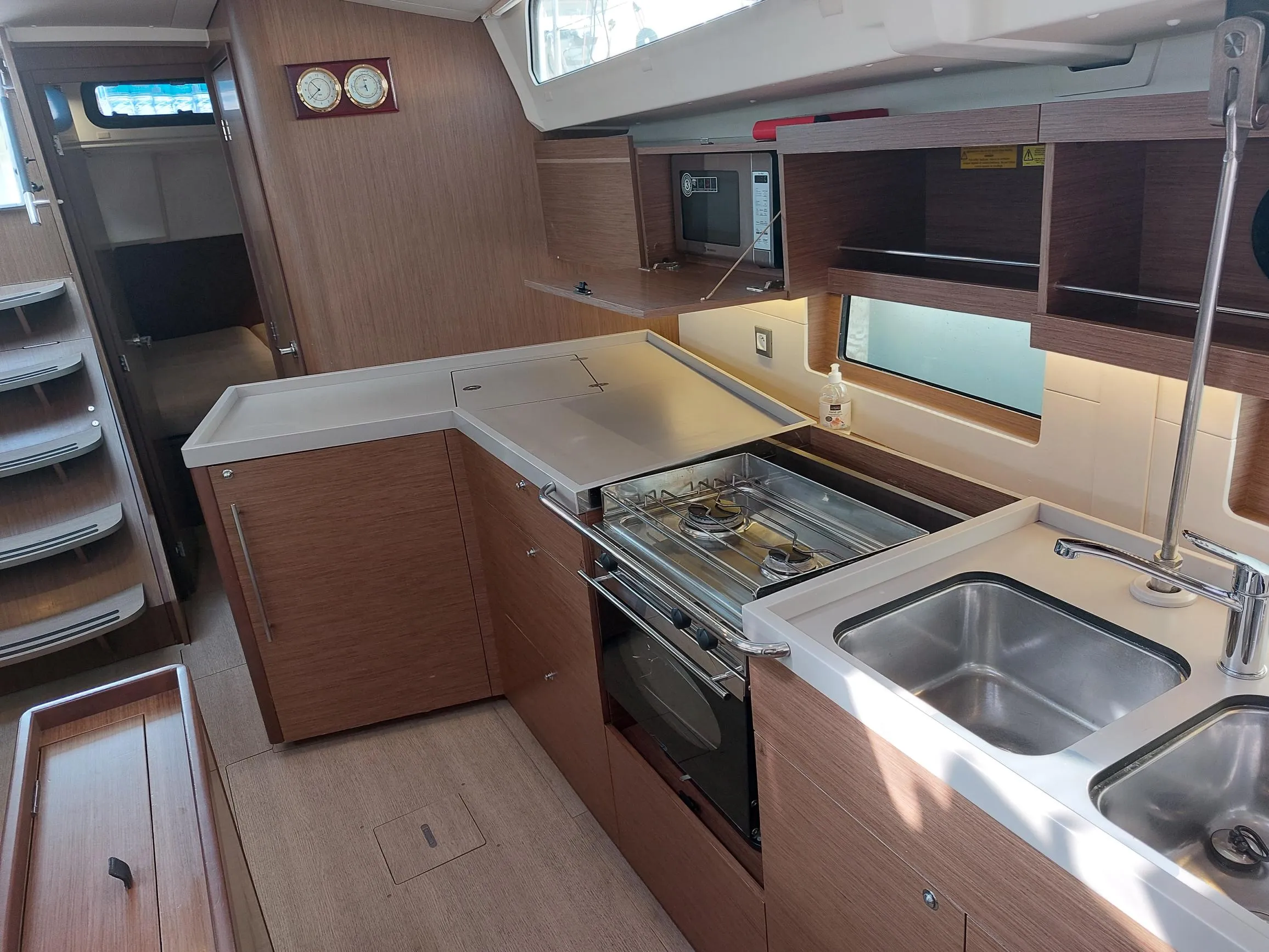 Oceanis 46.1 Kalmi — фотография яхты 15