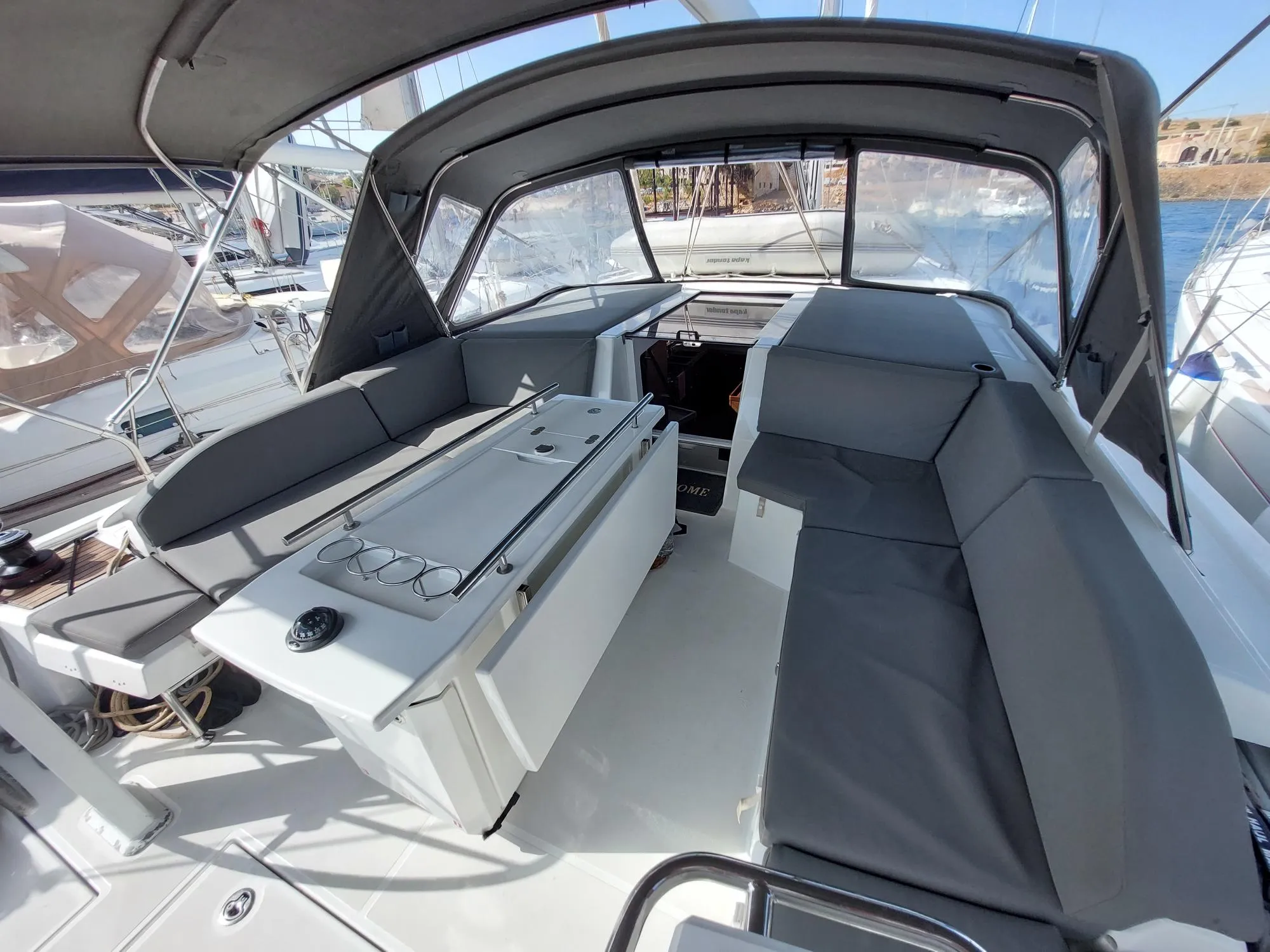 Oceanis 46.1 Kalmi — фотография яхты 4