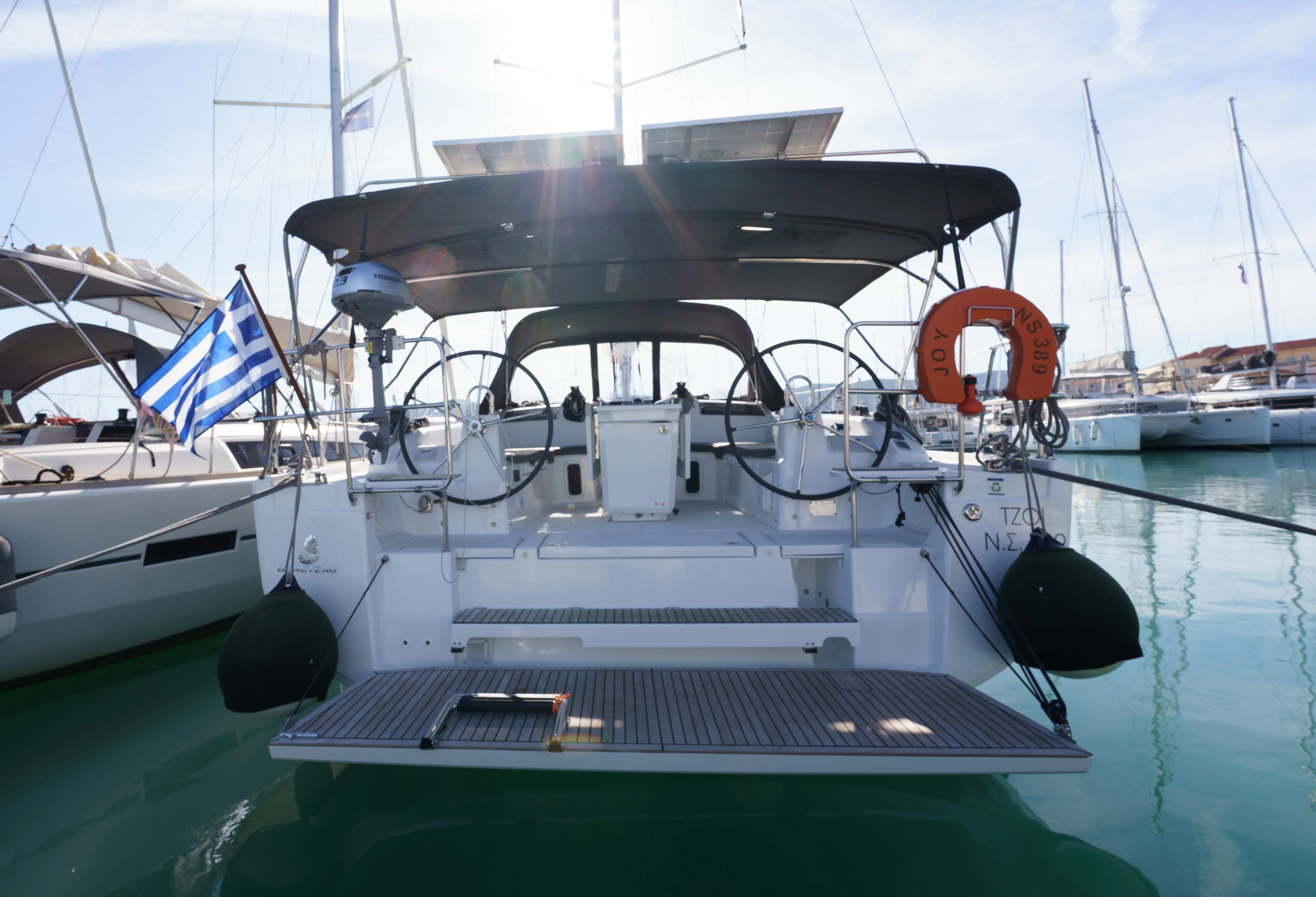 Oceanis 40.1 Joy — fotografia jachty 18