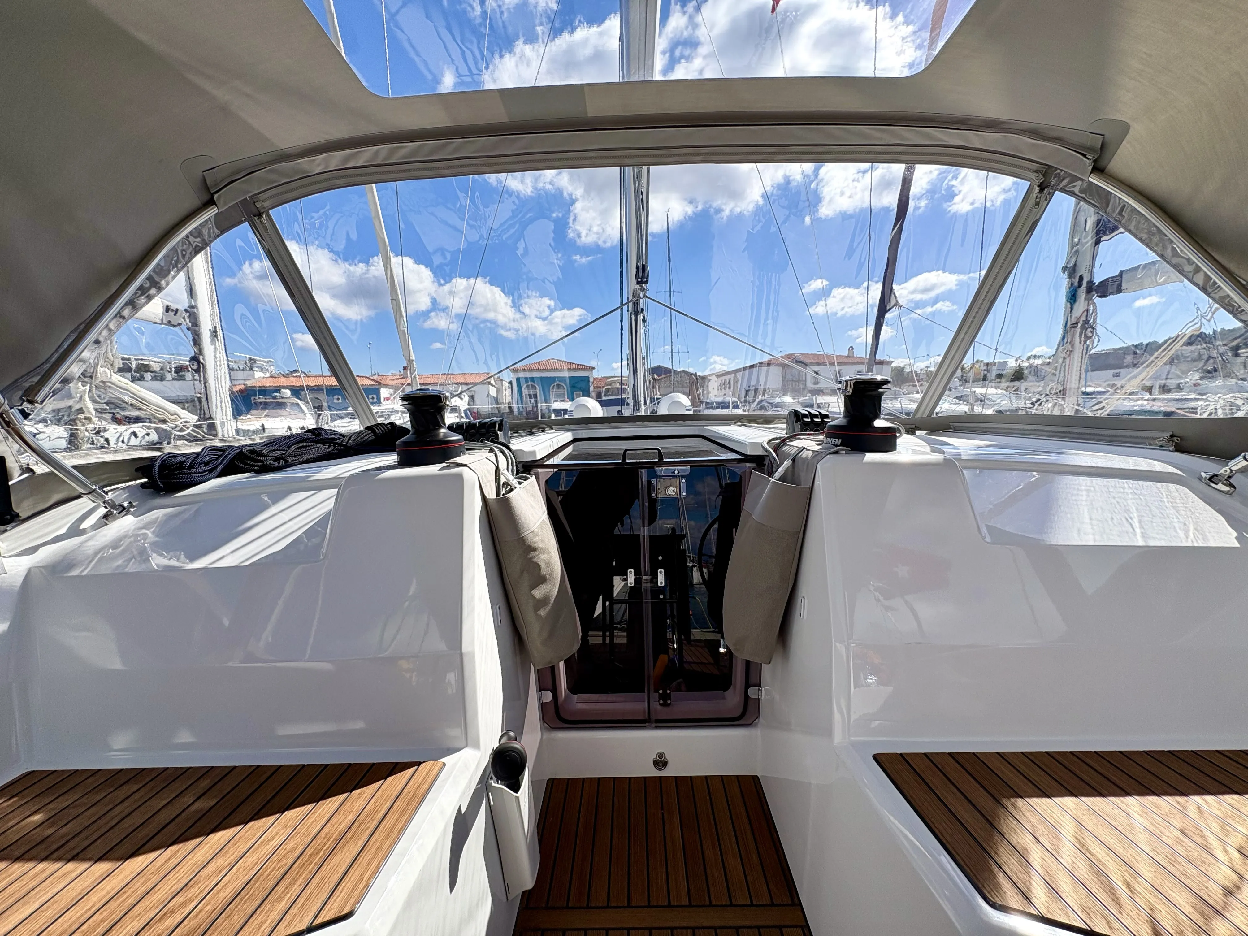 Oceanis 40.1 Bestsennyy — фотография яхты 6