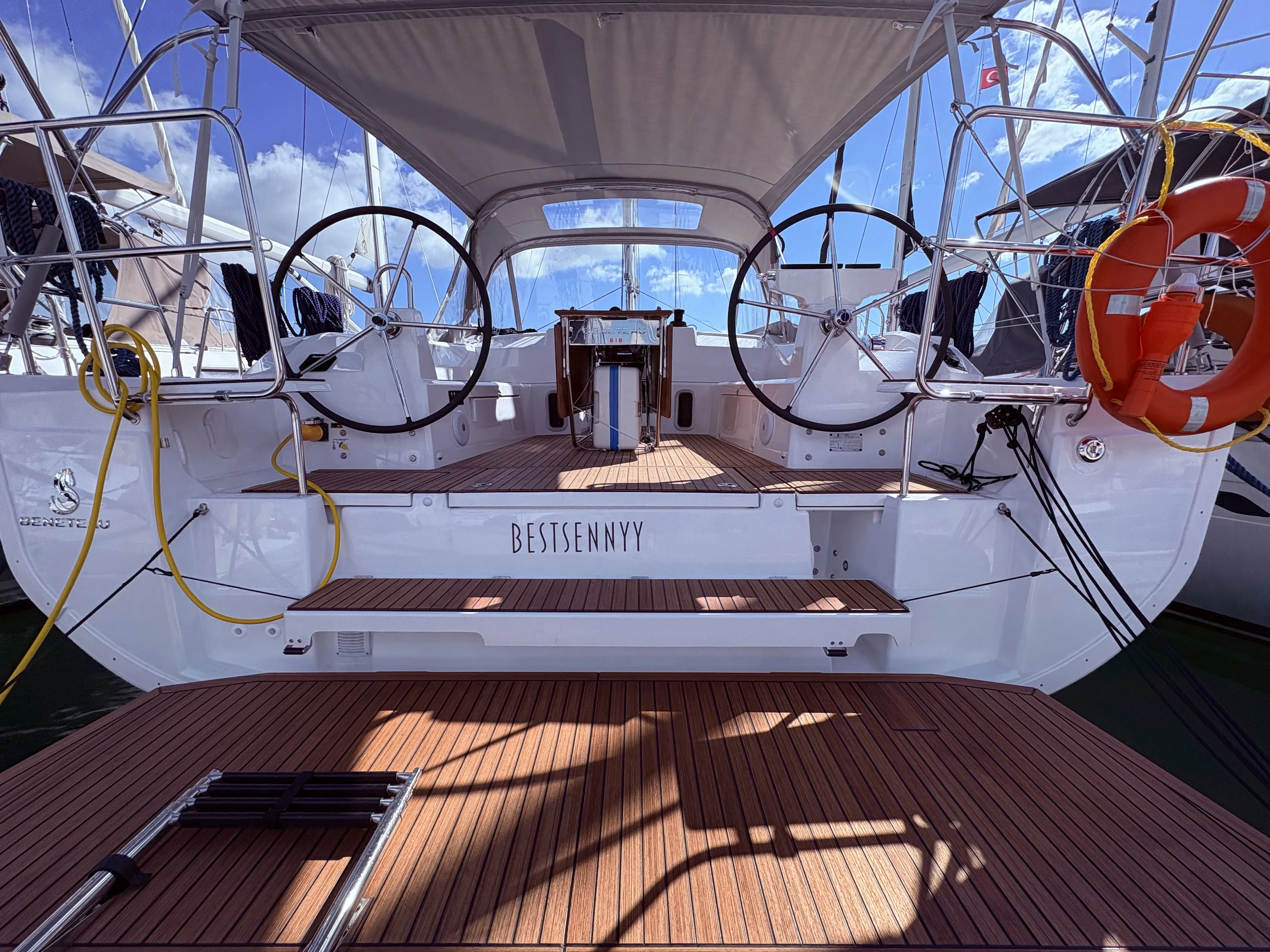 Oceanis 40.1 Bestsennyy — фотография яхты 2