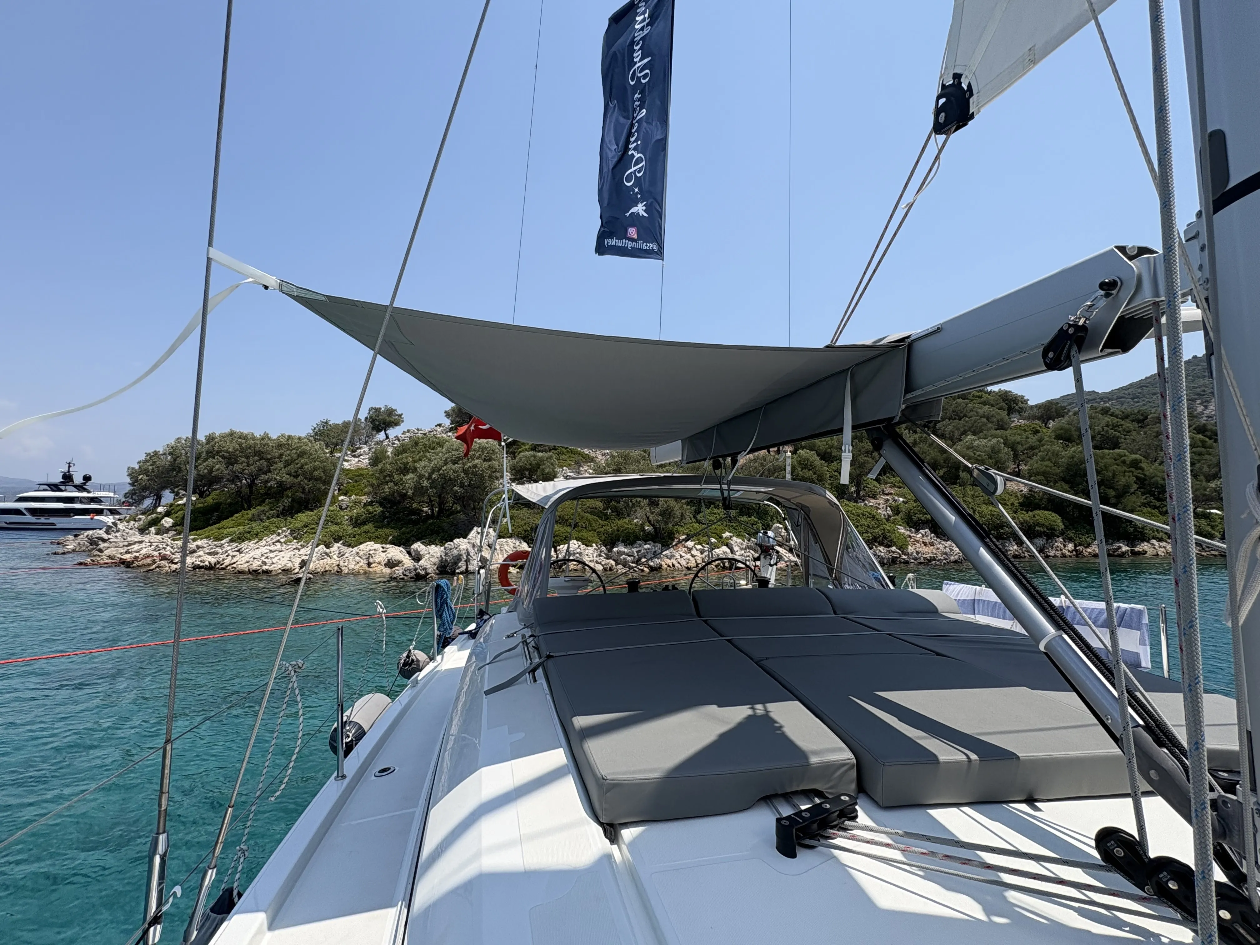 Oceanis 40.1 Bestsennyy — фотография яхты 8