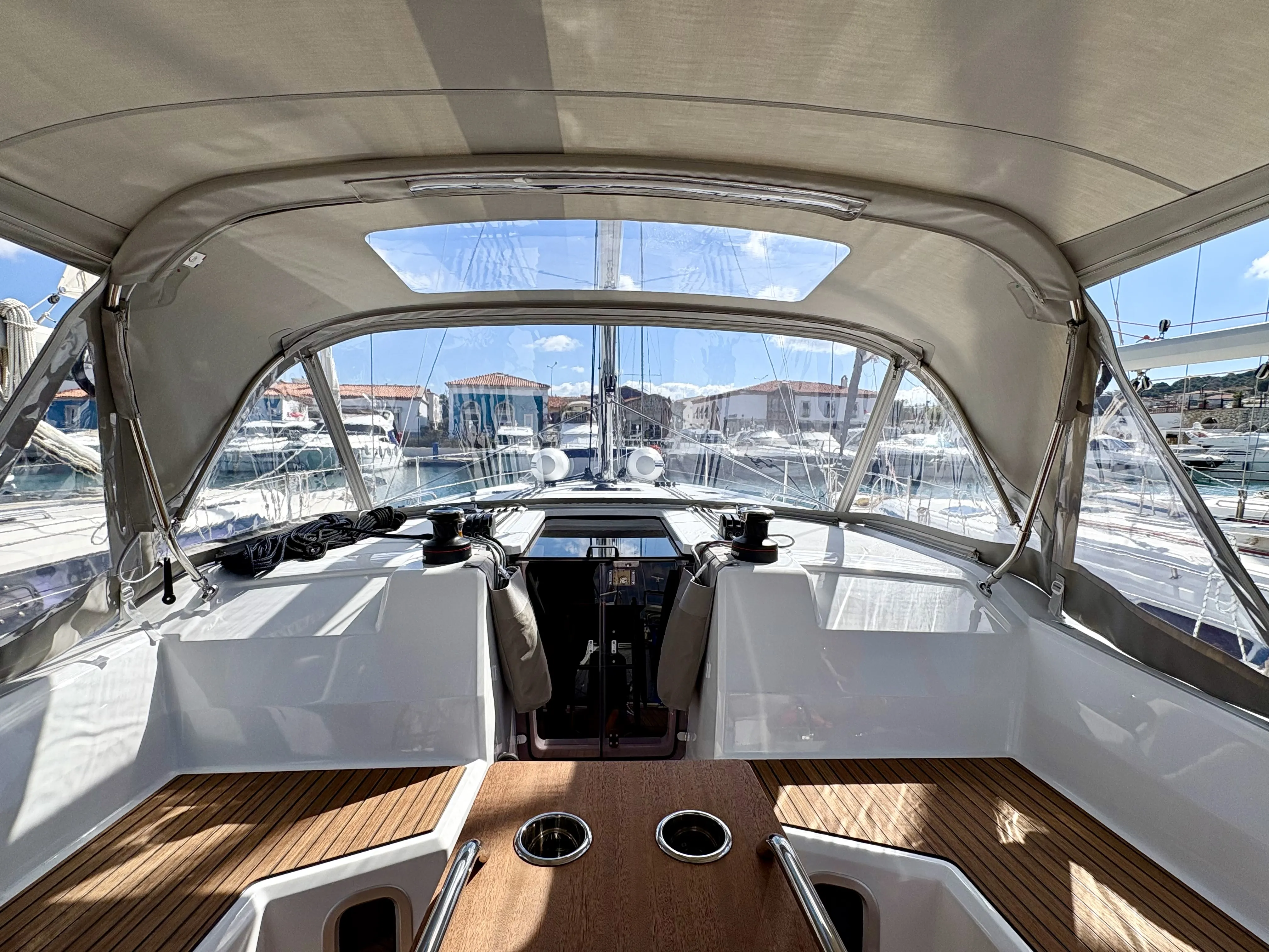Oceanis 40.1 Bestsennyy — фотография яхты 20
