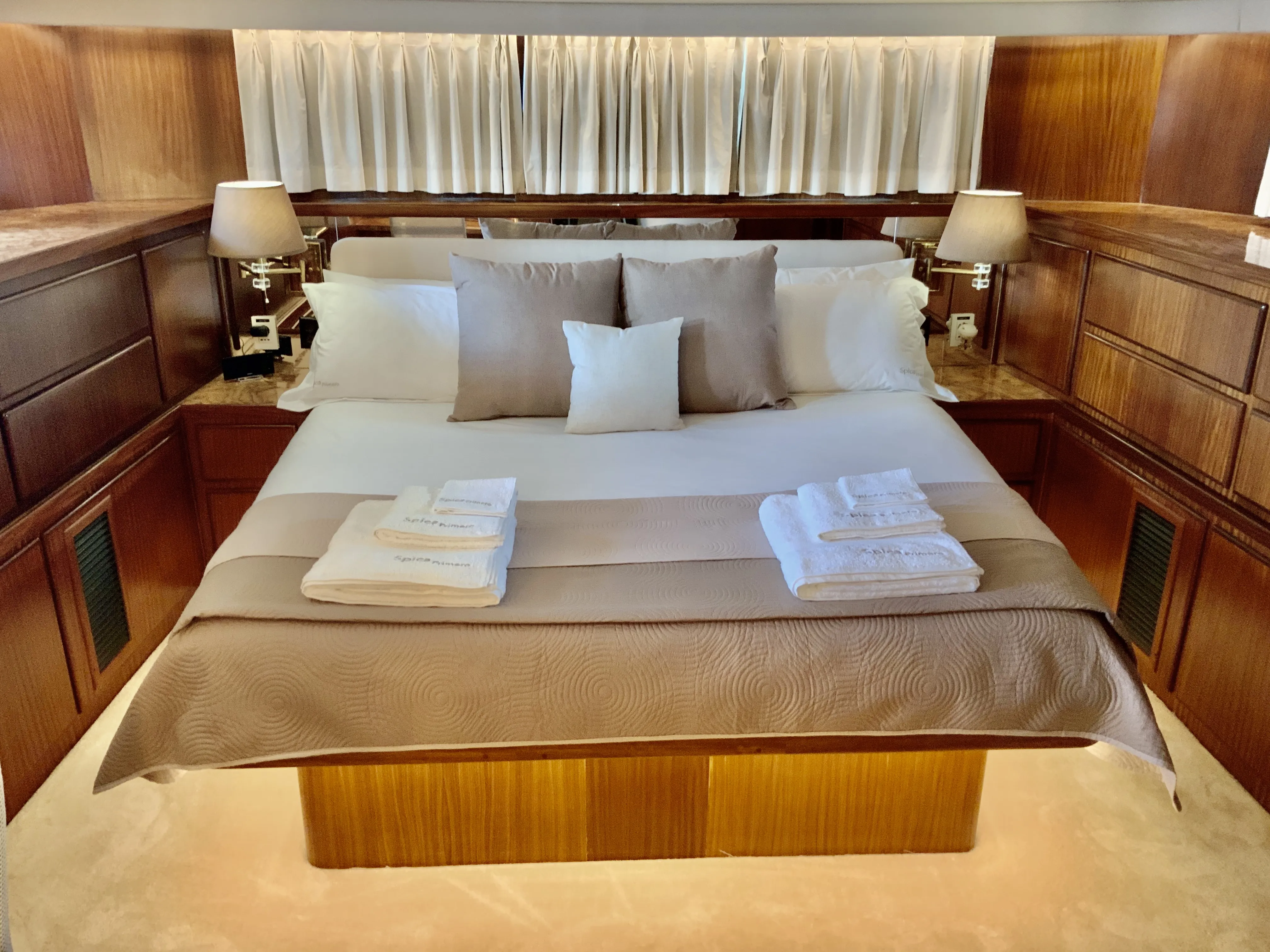 Motoryacht Spica Primero — fotografia jachty 18