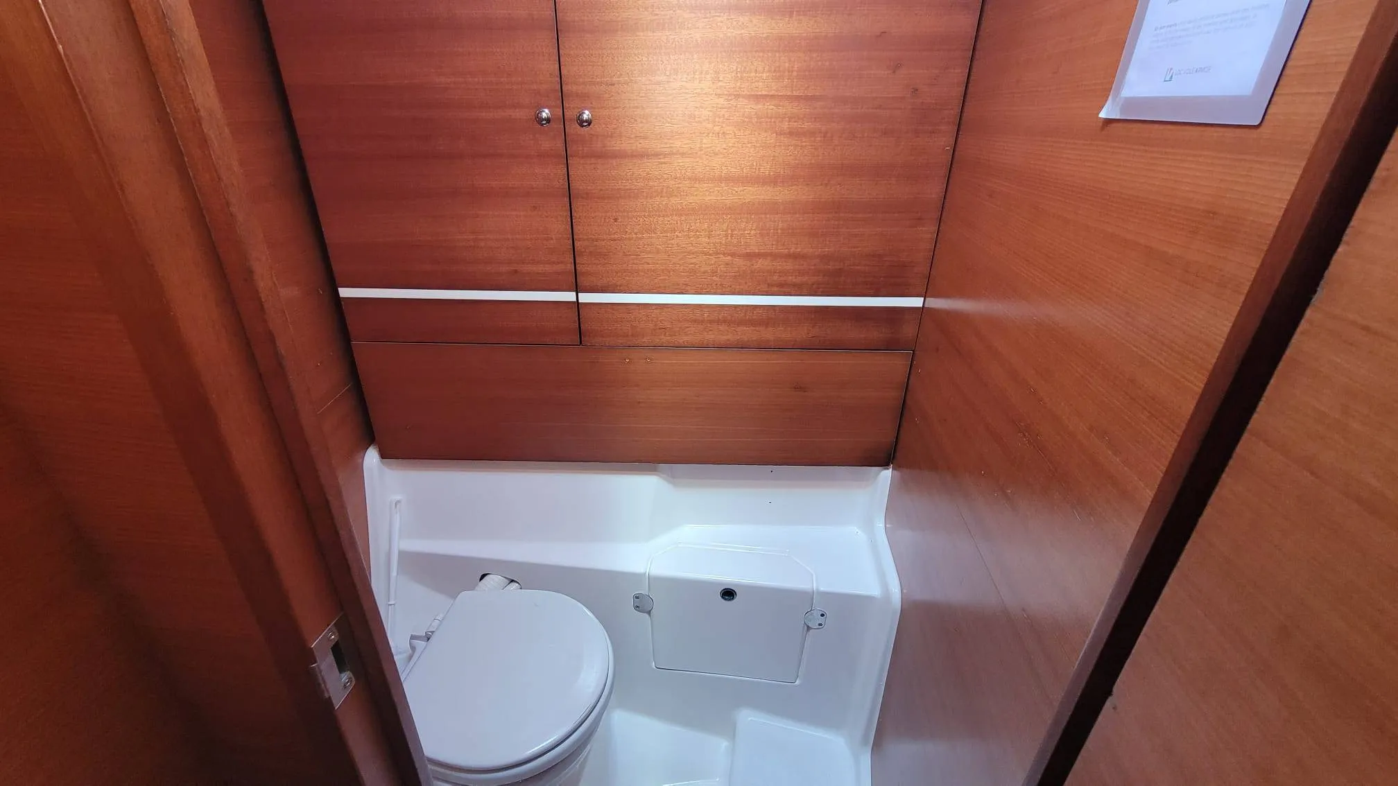 Dufour 445 Grand Large Monarque — jahtikuva 7