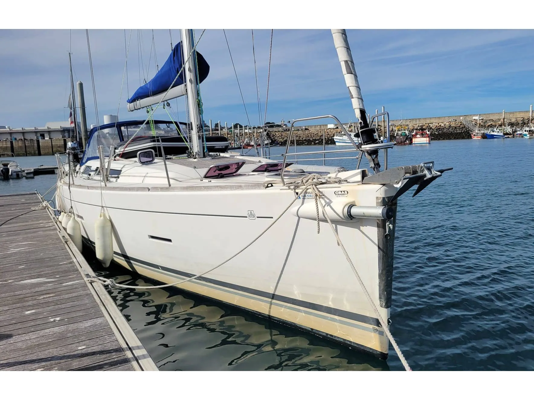 Dufour Yachts Dufour 445 Grand Large Monarque — снимка на яхтата 1